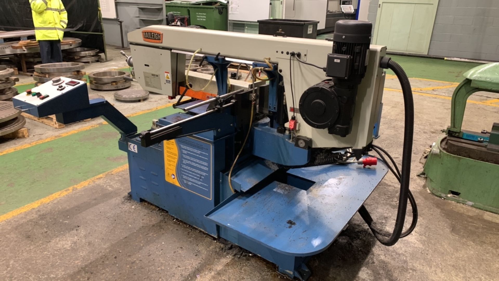 Baileigh Mitring Model BS-20M-DM Horizontal Bandsaw with Gravity Roller Outfeed Conveyor, Serial No. - Image 4 of 5