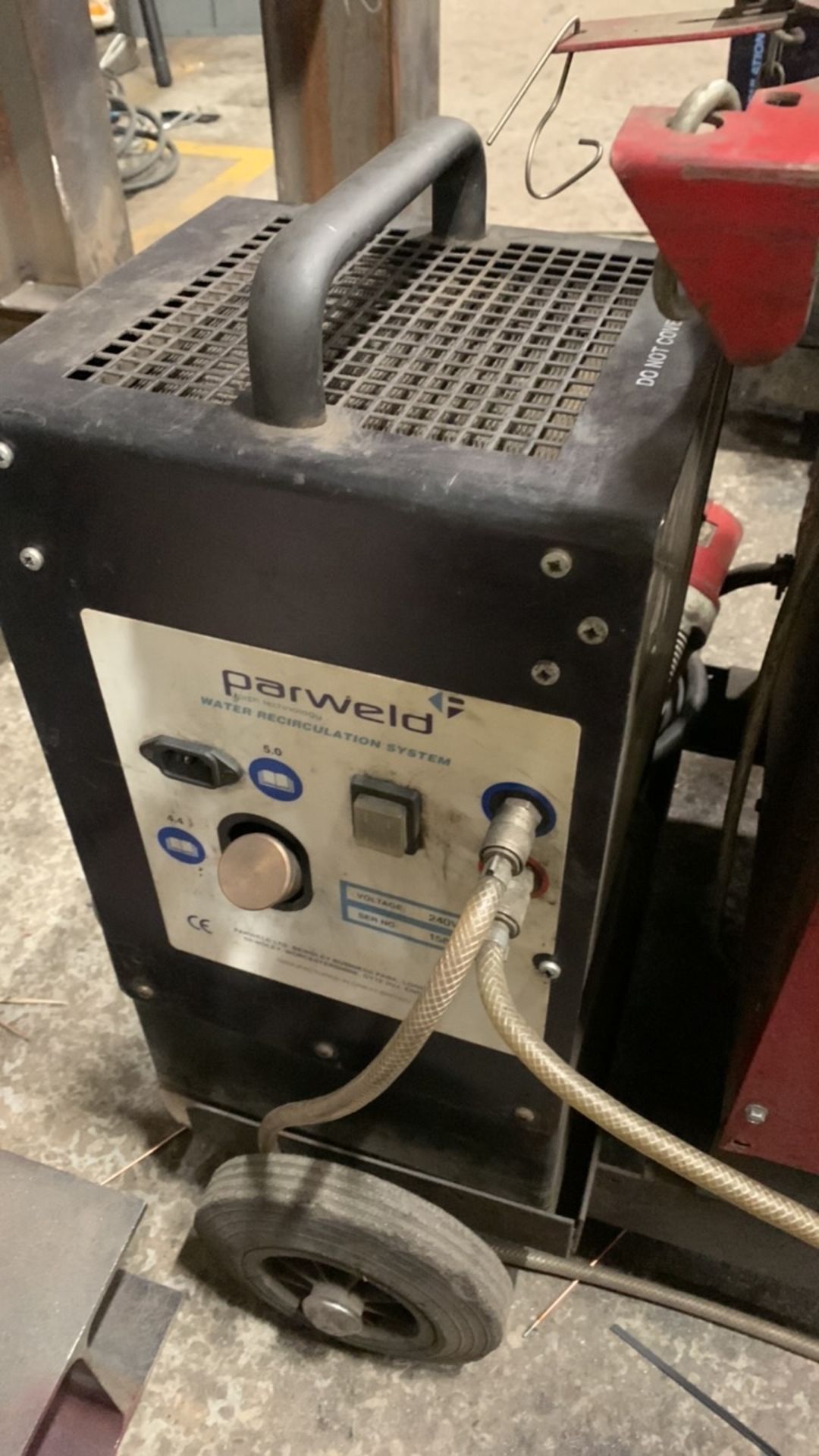 Lincoln Electric Idealarc CV400-I Welder with LN 742 Wire Feed Unit, Parweld Water Recirculation Un - Image 4 of 5