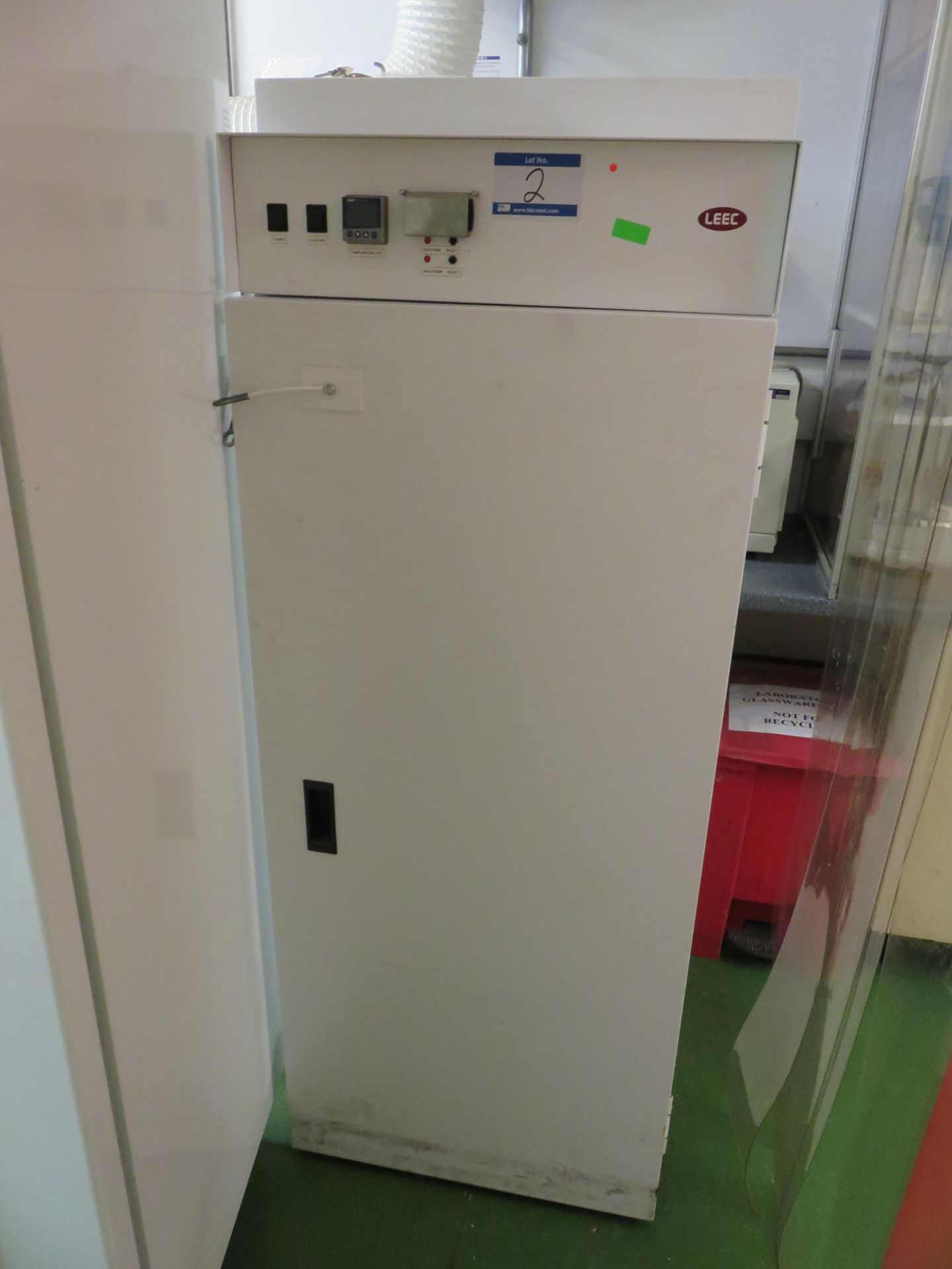 Leec Painted Single Door Cooled Incubator