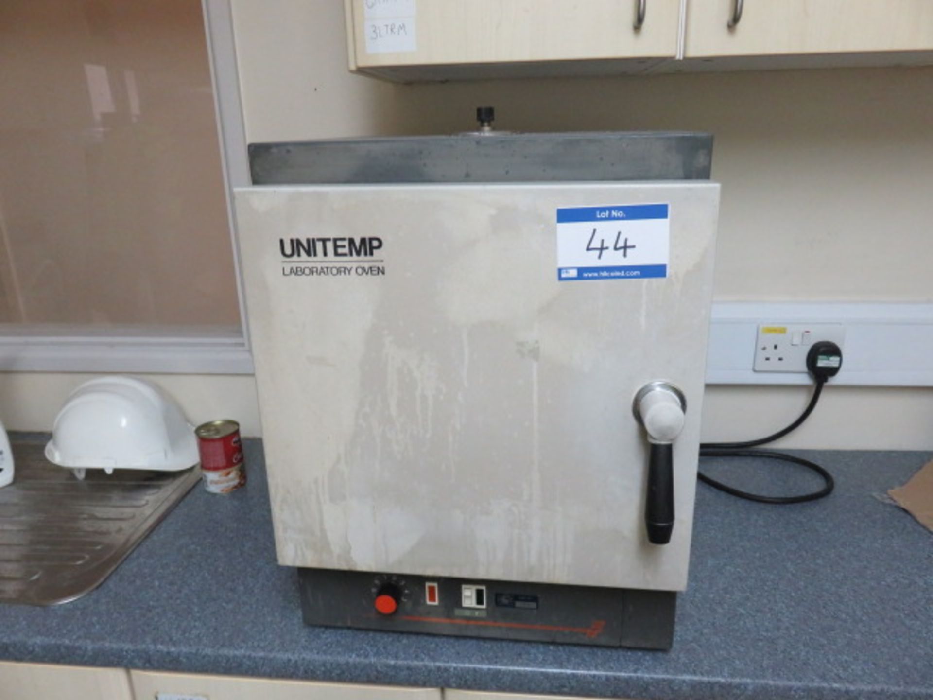 Baird and Tatlock Unitemp Laboratory Oven, Serial No. 74154/18