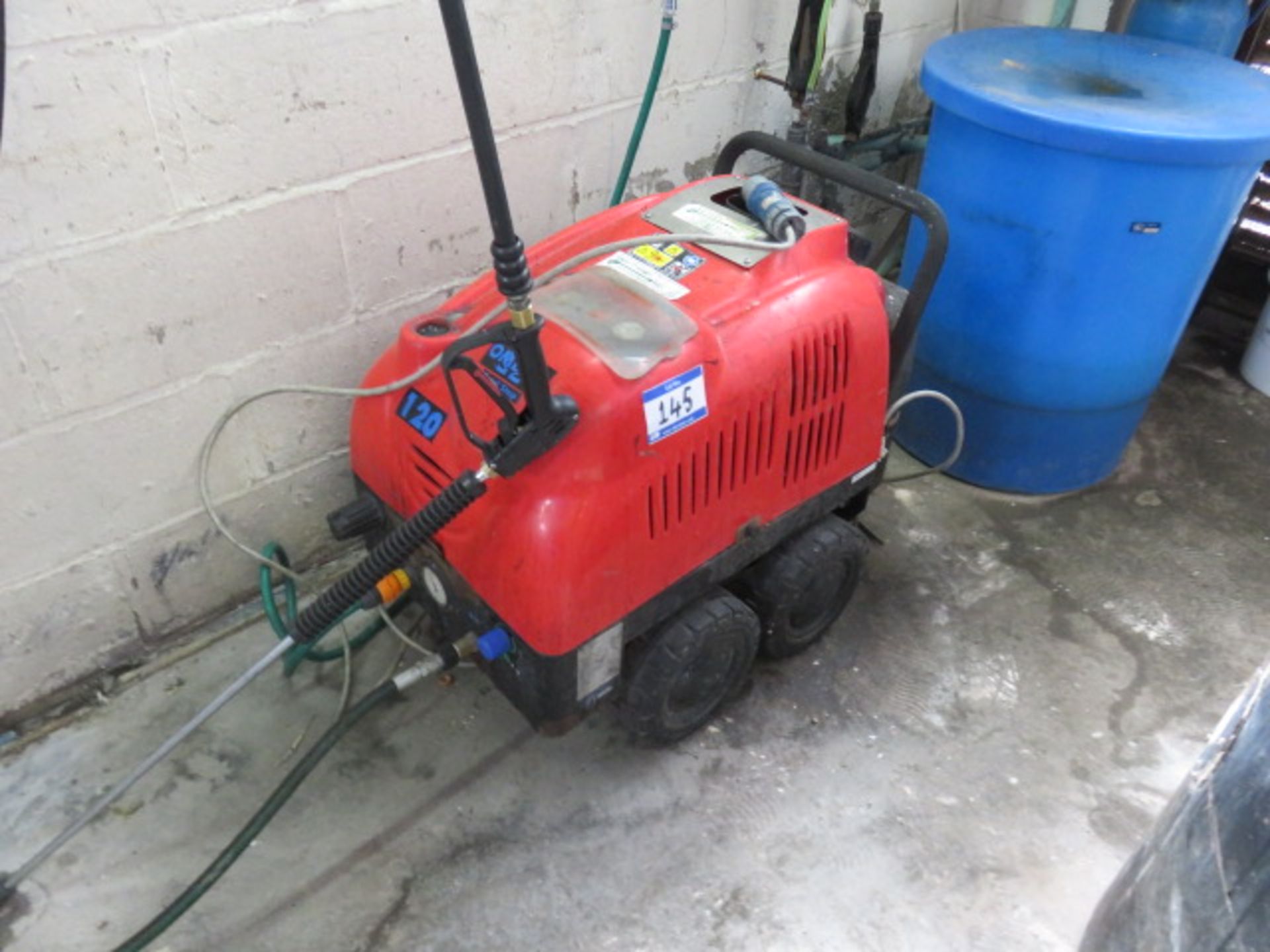 Pulitecno Total Stop 120 Diesel Powered Power Washer Serial No. 044968.