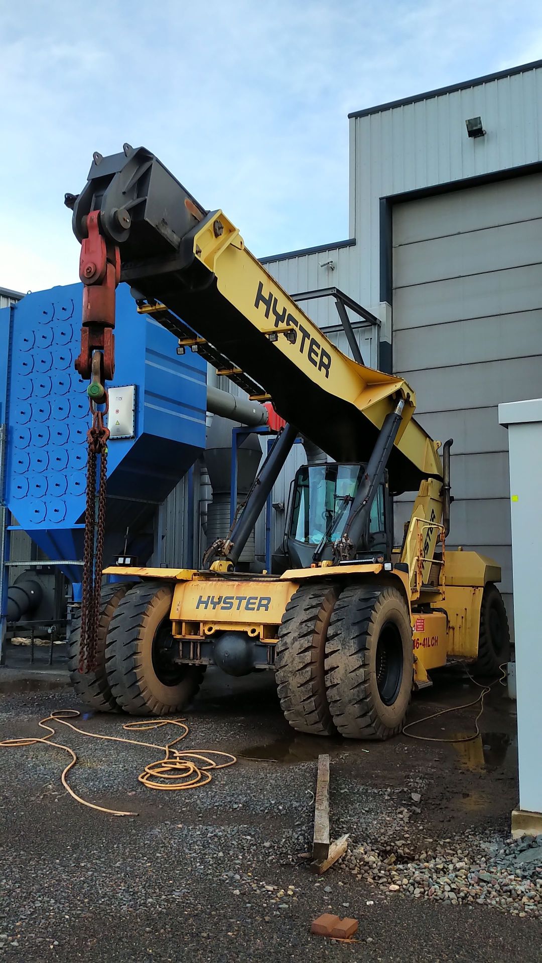 Hyster RS46 -41L CH Reachstacker, Serial No. C222E01543K, YOM 2012 - Image 6 of 9