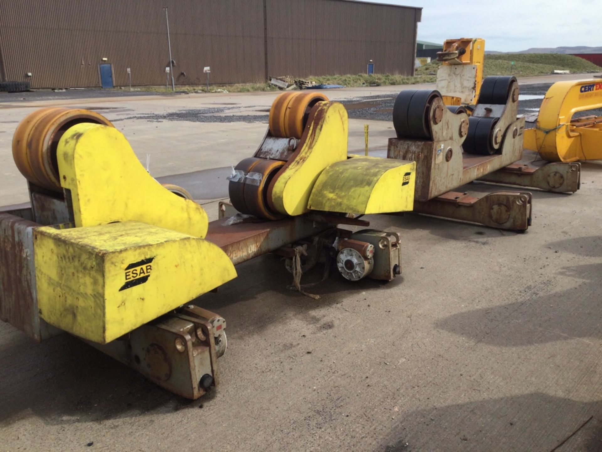 1: Esab Pemamek 70 TAW Rotators and 1: Esab Pemamek 70 TAWS Rotators