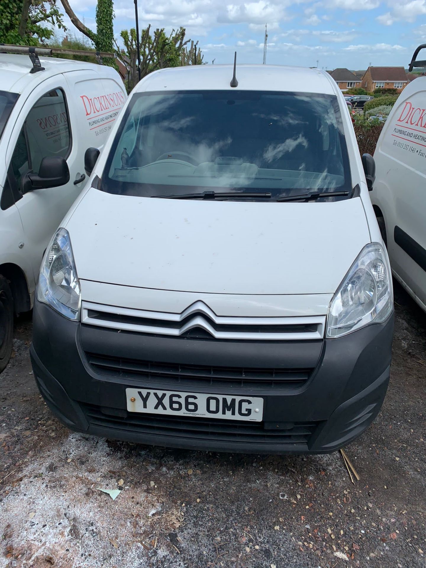 Citroen Berlingo 625 Enterprise HDI 1560cc Registration No.YX66 OMG MOT - 29/11/22 Mileage 105987