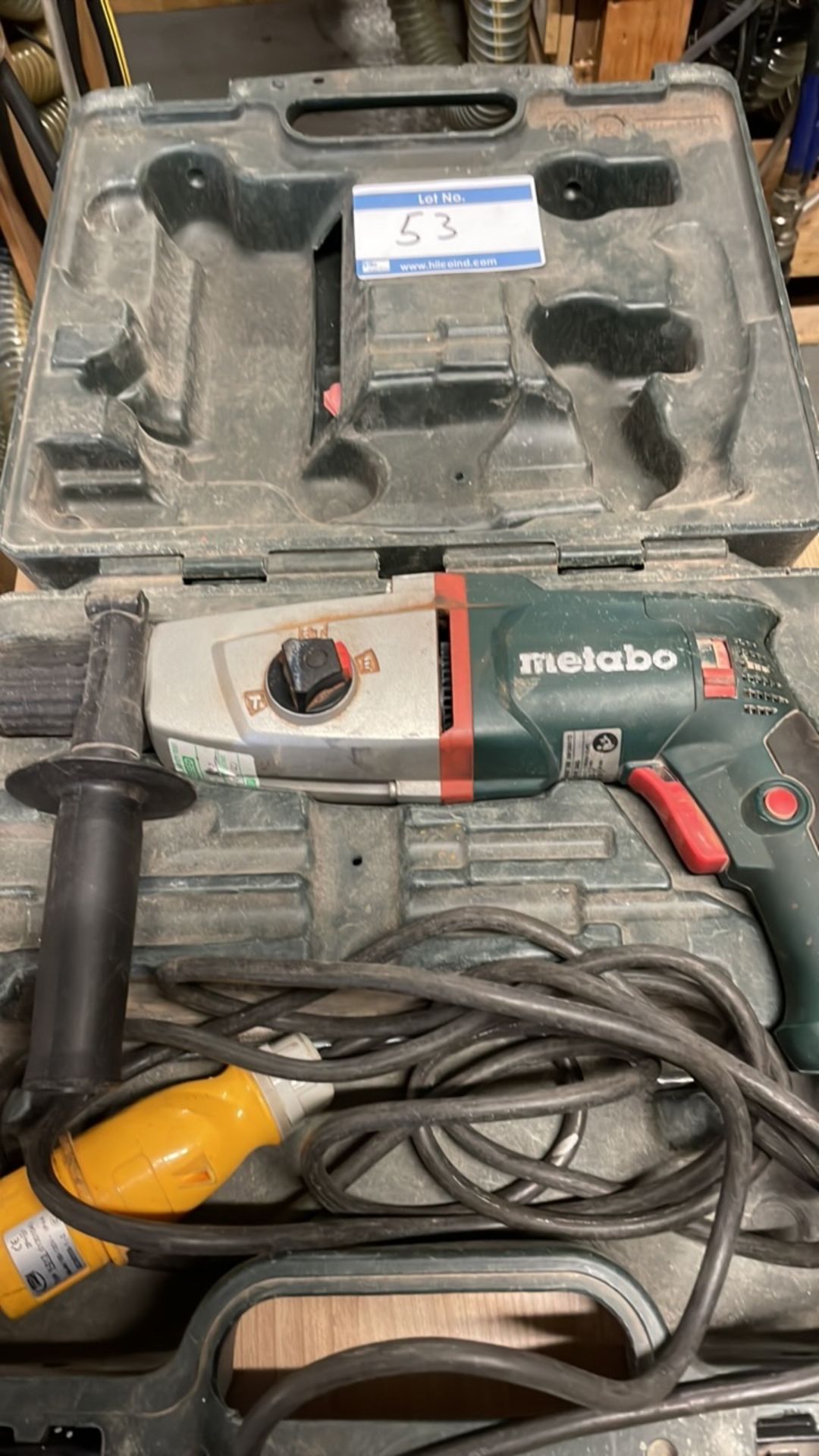Metabo KHE 2443 1-Inch Slotted Drive Shaft Plus Rotary Hammer Drill - Image 2 of 2