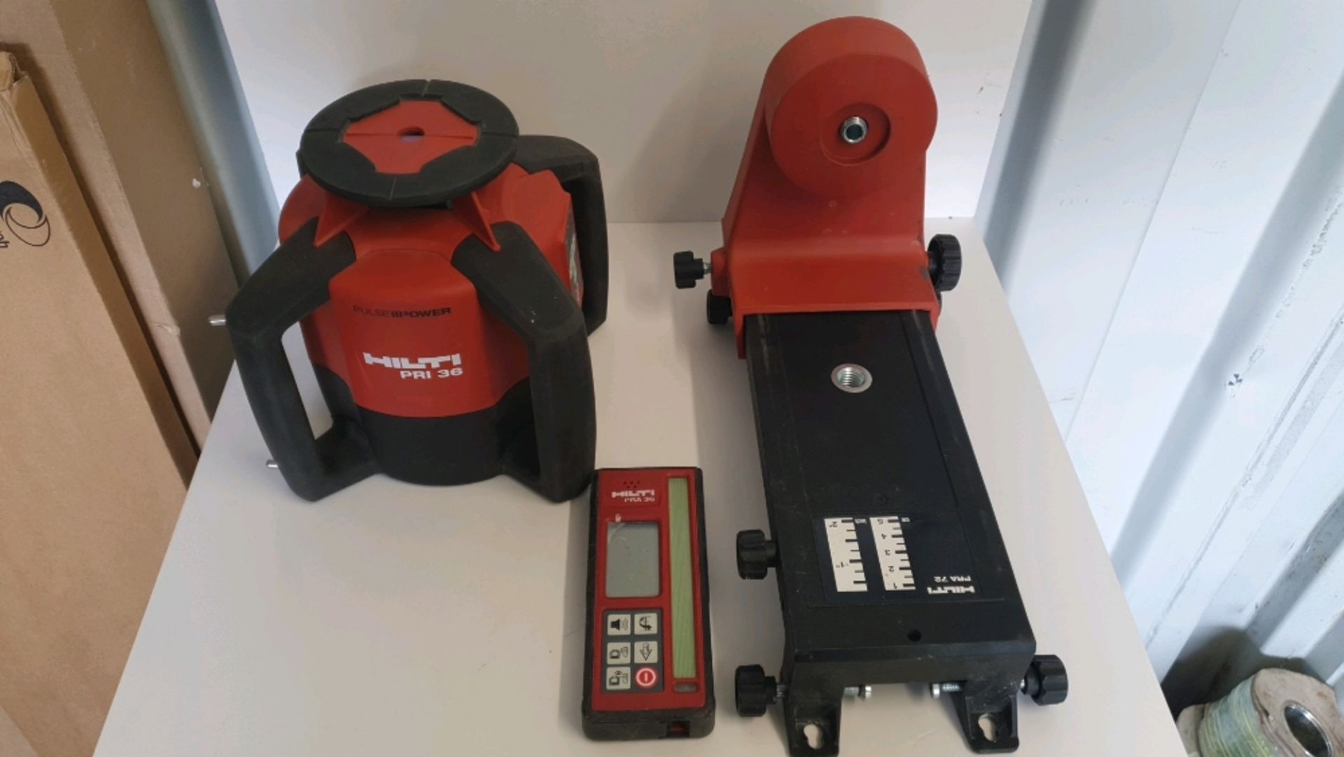 Hilti PRI 36 Rotating Laser, PRA 36&72 Measuring System and Mount