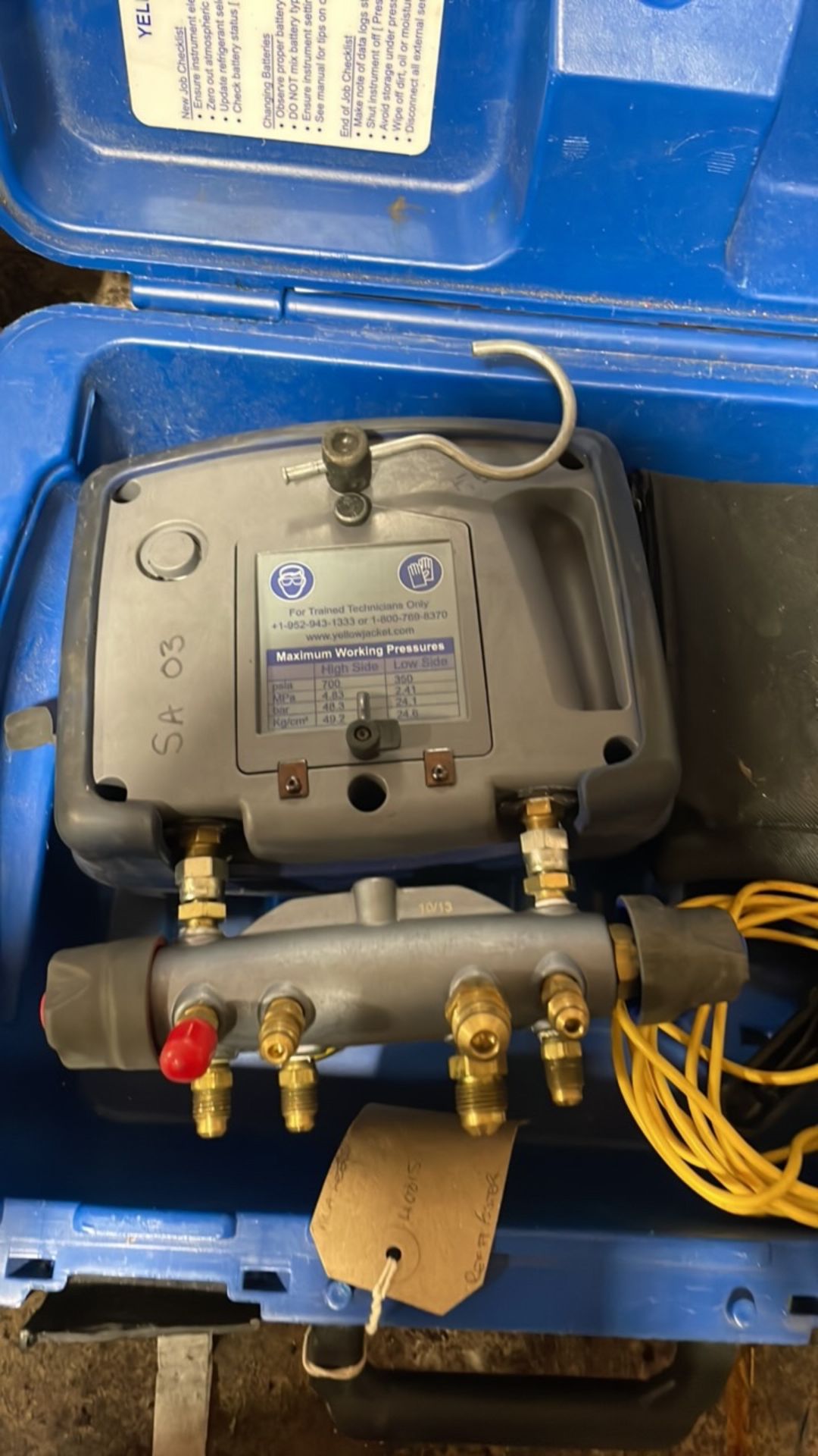 Yellow Jacket Refrigeration System Analyzer with TITAN 4-Valve Manifold - Image 3 of 3