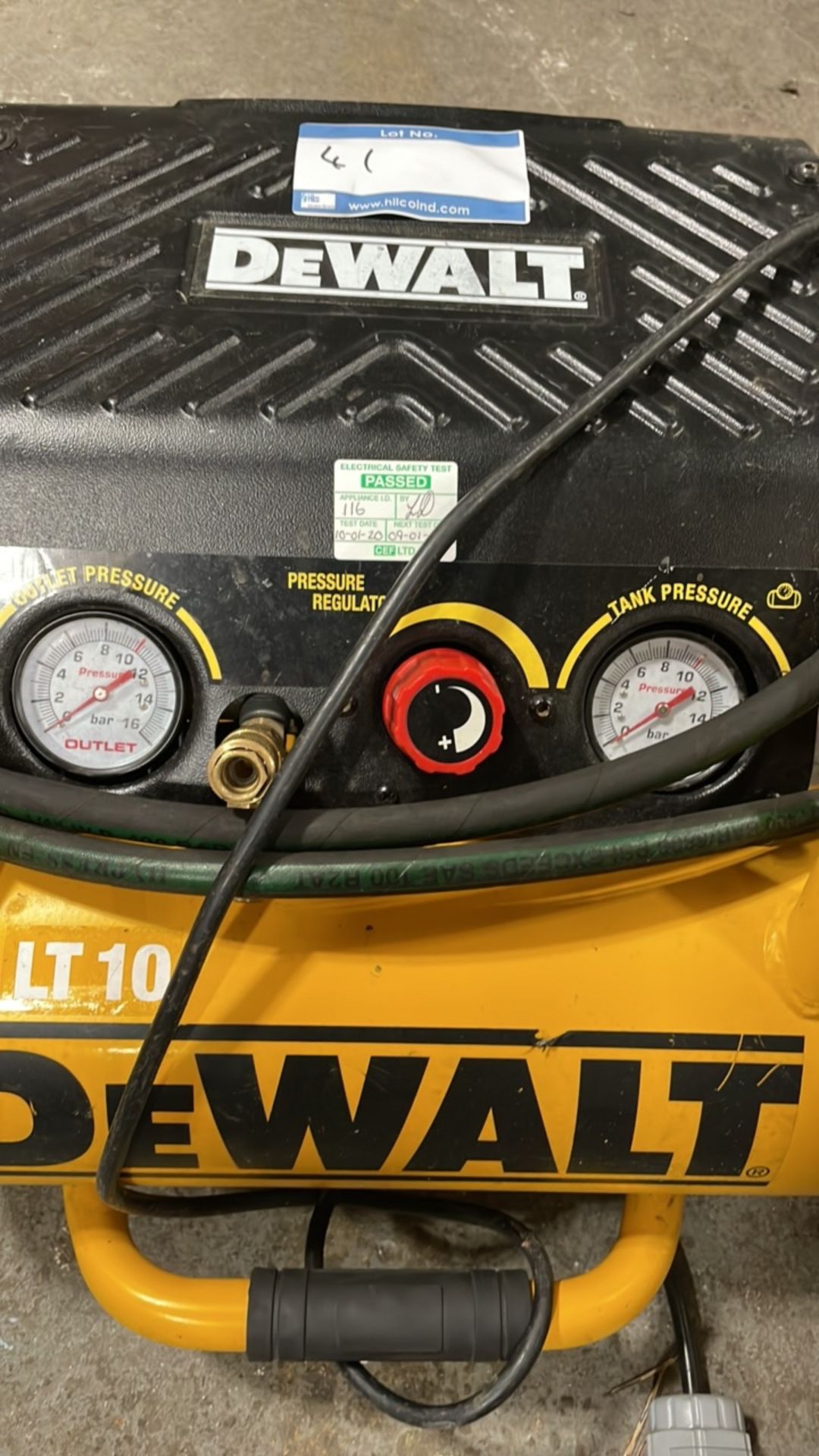 Dewalt DPC10RC Air Compressor - Image 2 of 2