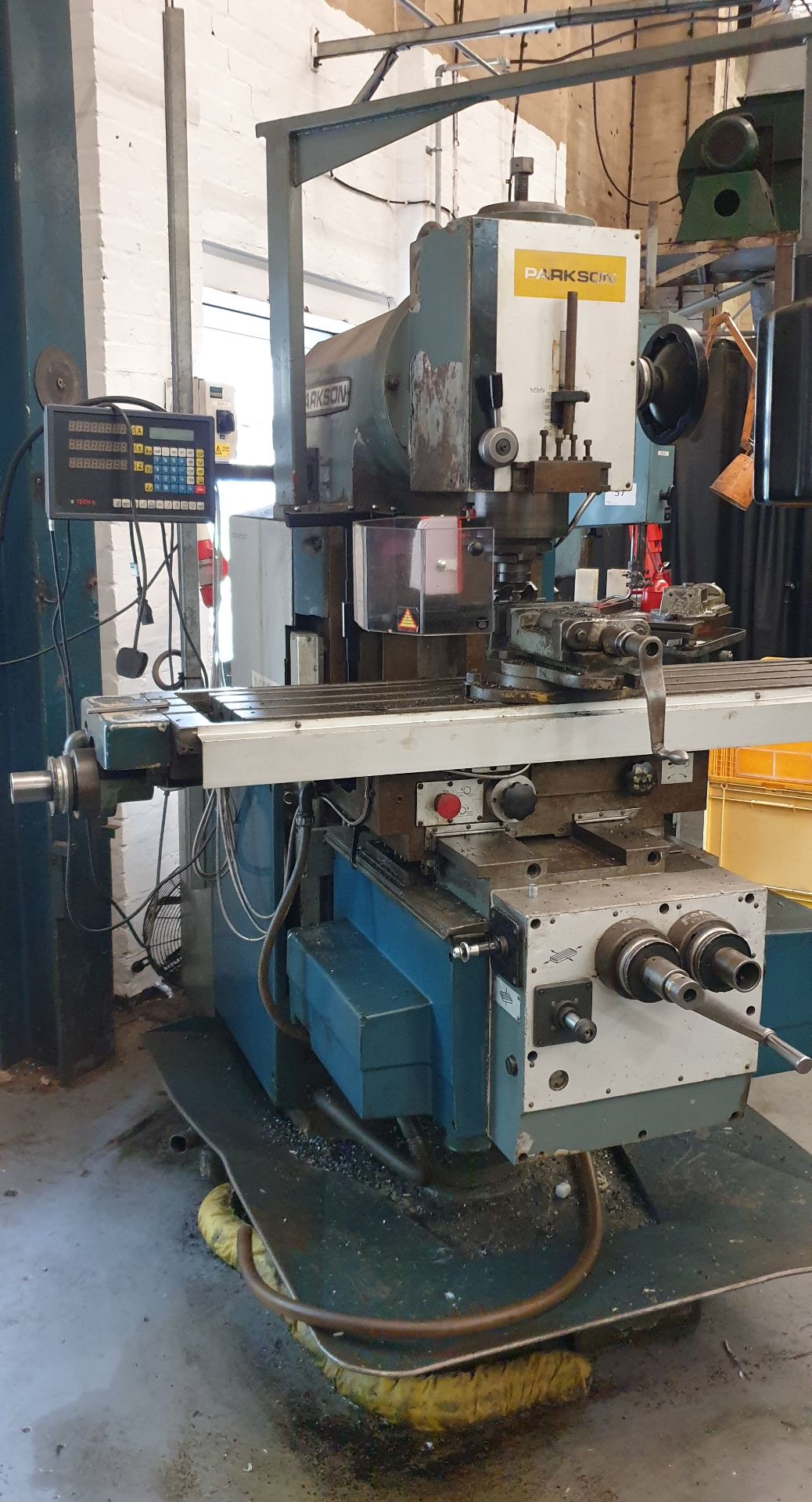 Parkson M1200 Vertical Milling Machine Fitted With A Tech 3i 3-Axis DRO, Serial Number: Unknown - Image 4 of 4