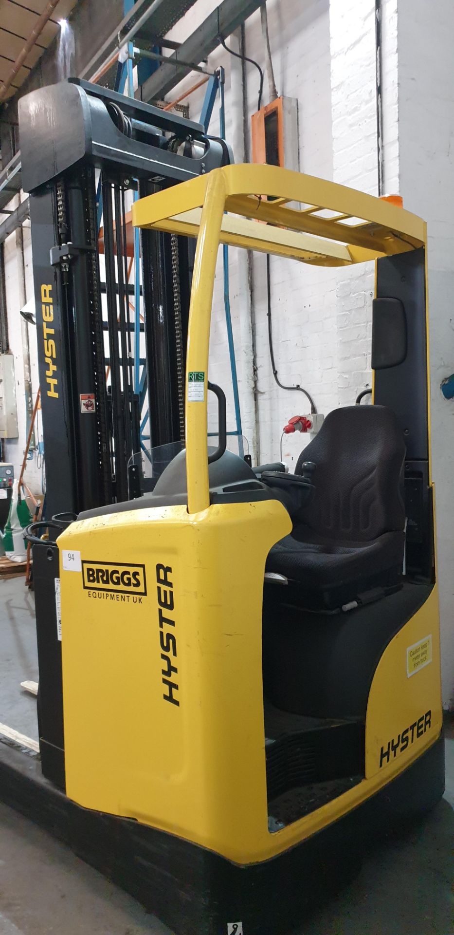 Hyster R2.0 Electric Reach Truck, Capacity 2000kg , Serial Number: D435T01547M, Year of Manufacture: