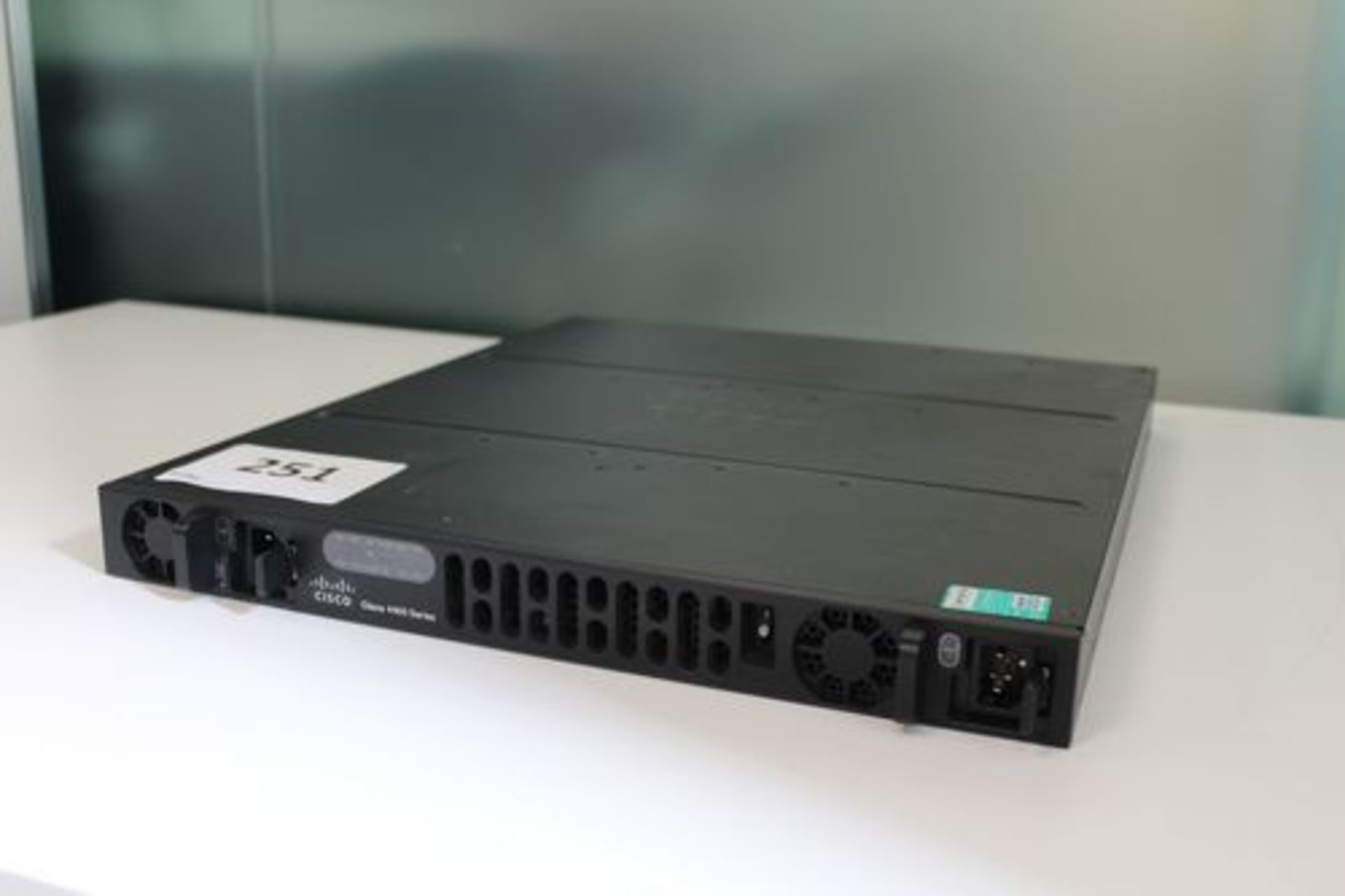 Cisco 4400 Series Router S/N PCZ2324M009