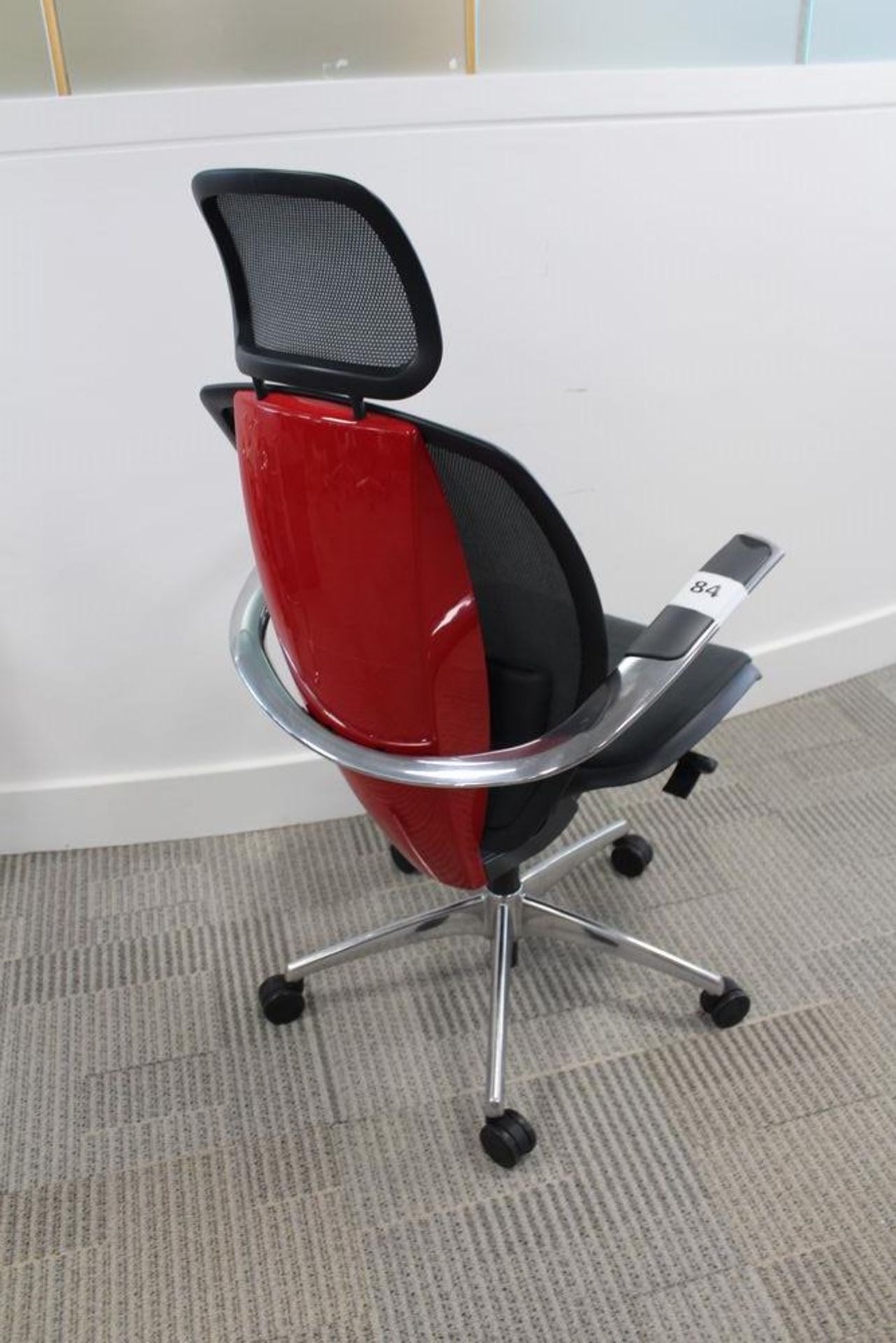 Xten Line Pininfarina Design Mesh Back Swivel Chair - Image 2 of 2