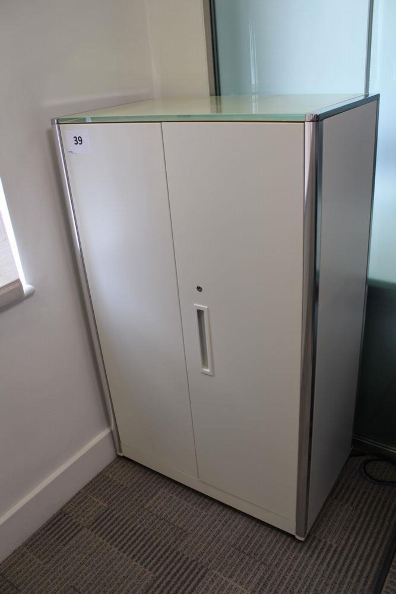 Knoll White Double Door Cupboard 800mm W x 450mm D x 1300mm H - Image 2 of 2