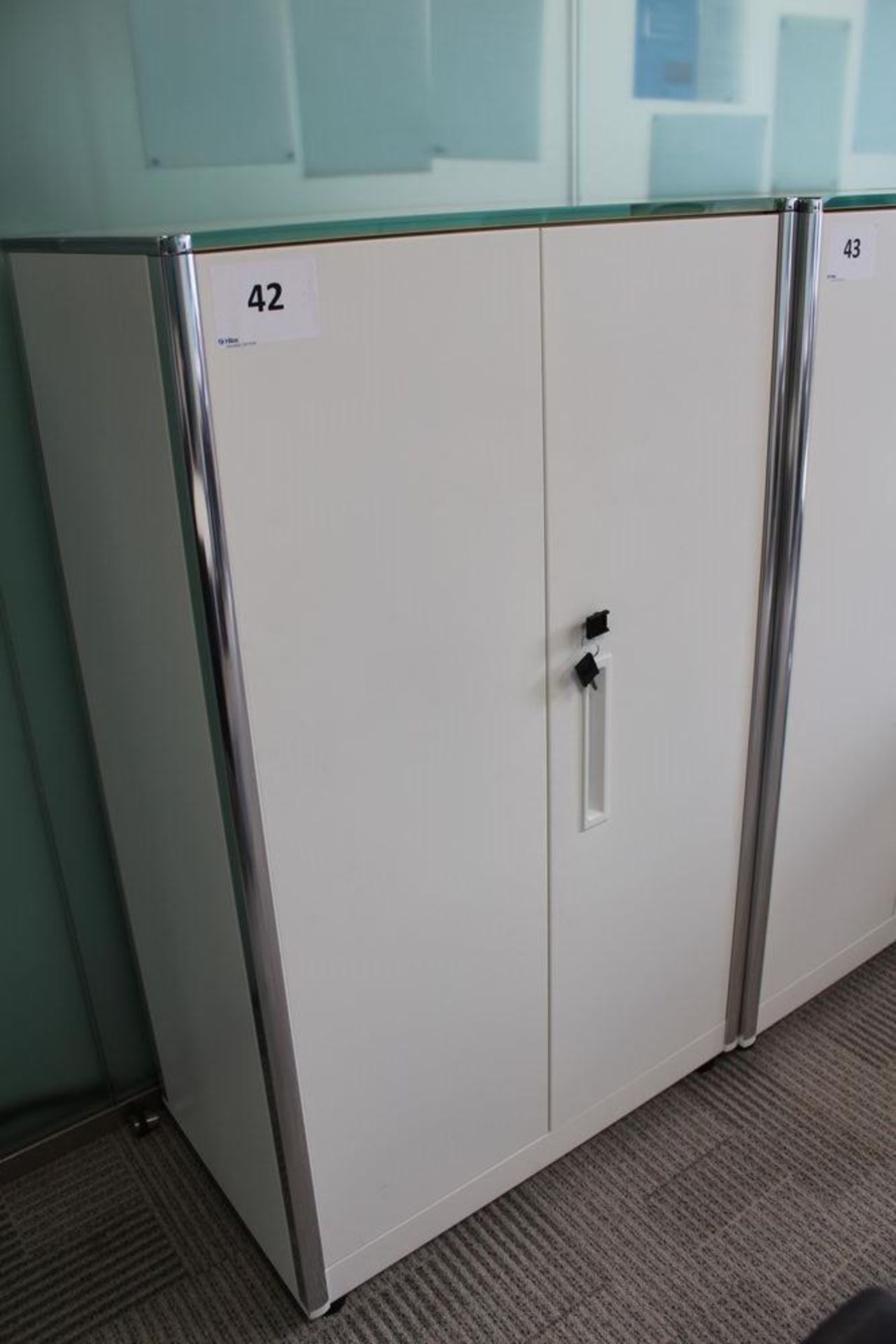 Knoll White Double Door Cupboard 800mm W x 450mm D x 1300mm H