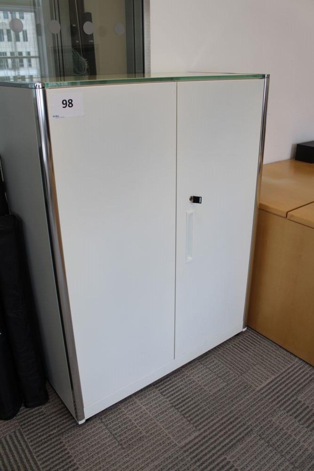 Knoll White Double Door Cupboard 1000mm W x 450mm D x 1300mm H