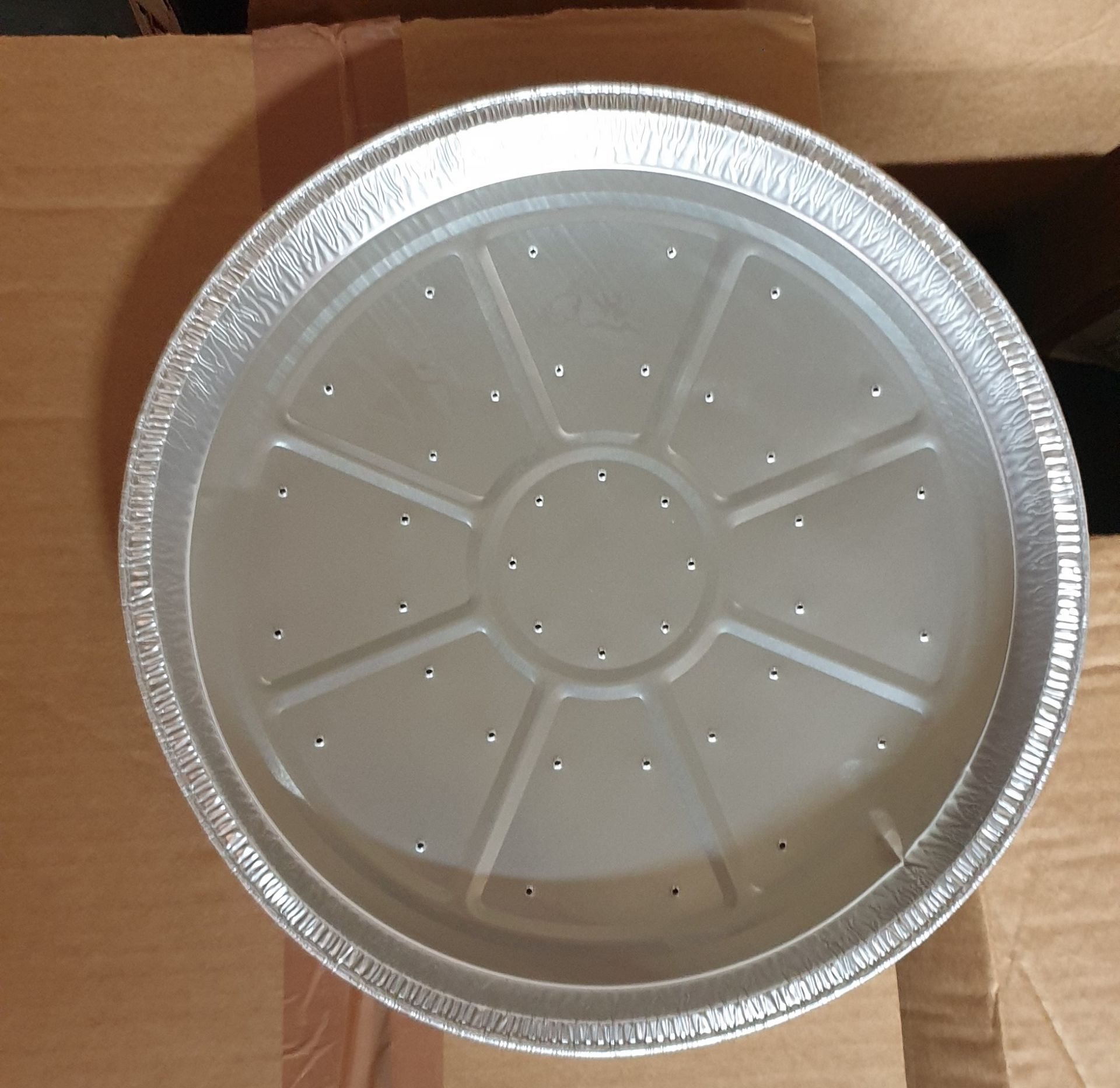 Approx 130 Boxes x 110 Round Pie/Quiche Foil Dishes, Approx 11 inches diameter
