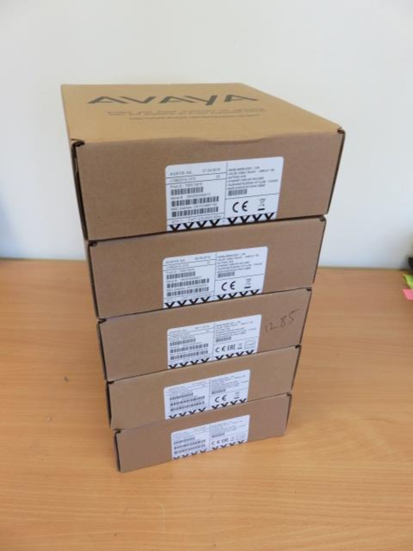 5 x Avaya J139D01A-1015 Black IP Telephone Handsets (New In Box) (Please note that this is a represe