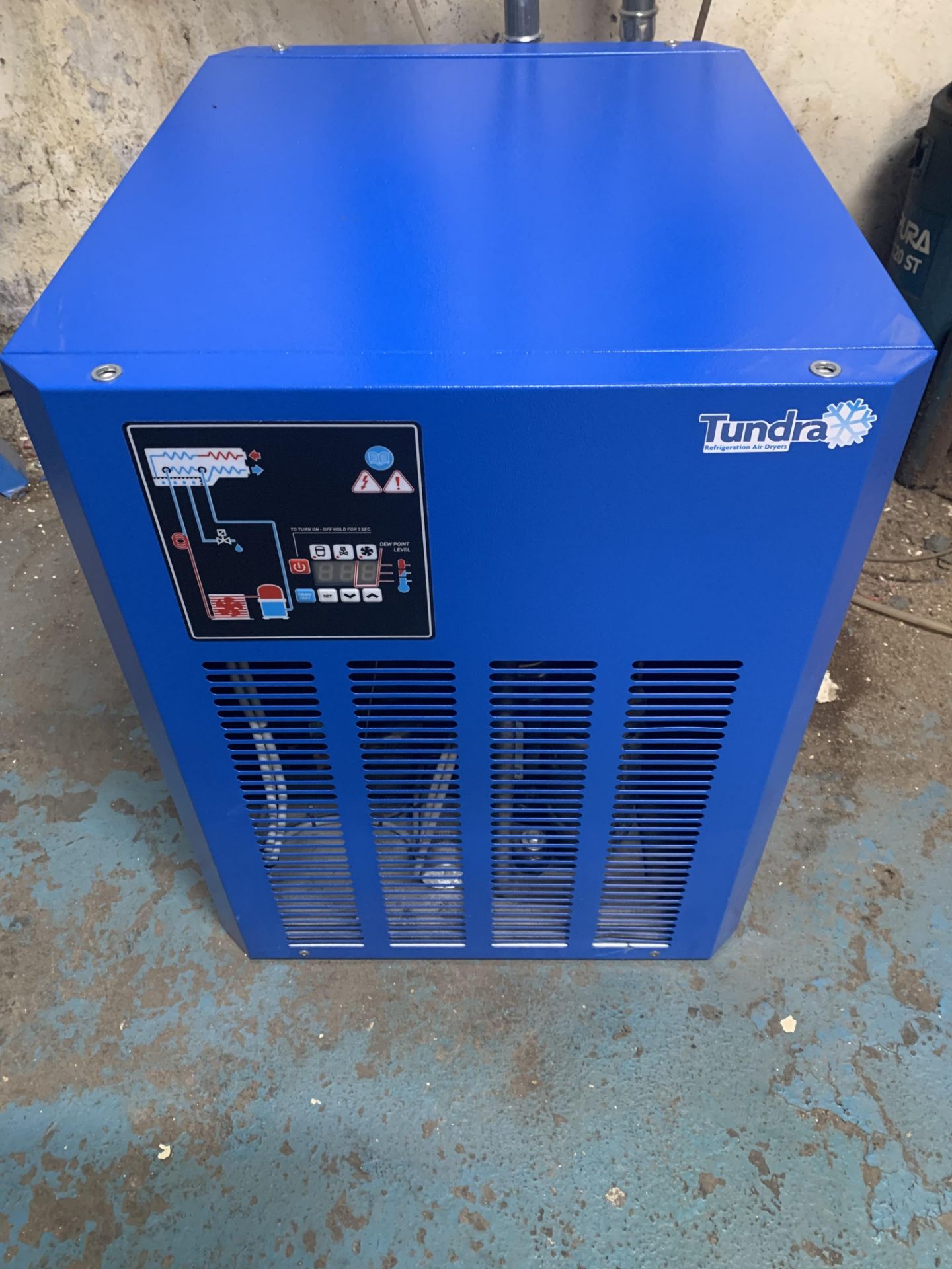 Tundra Model 175 Air Dryer with 2 Air Filters Seri