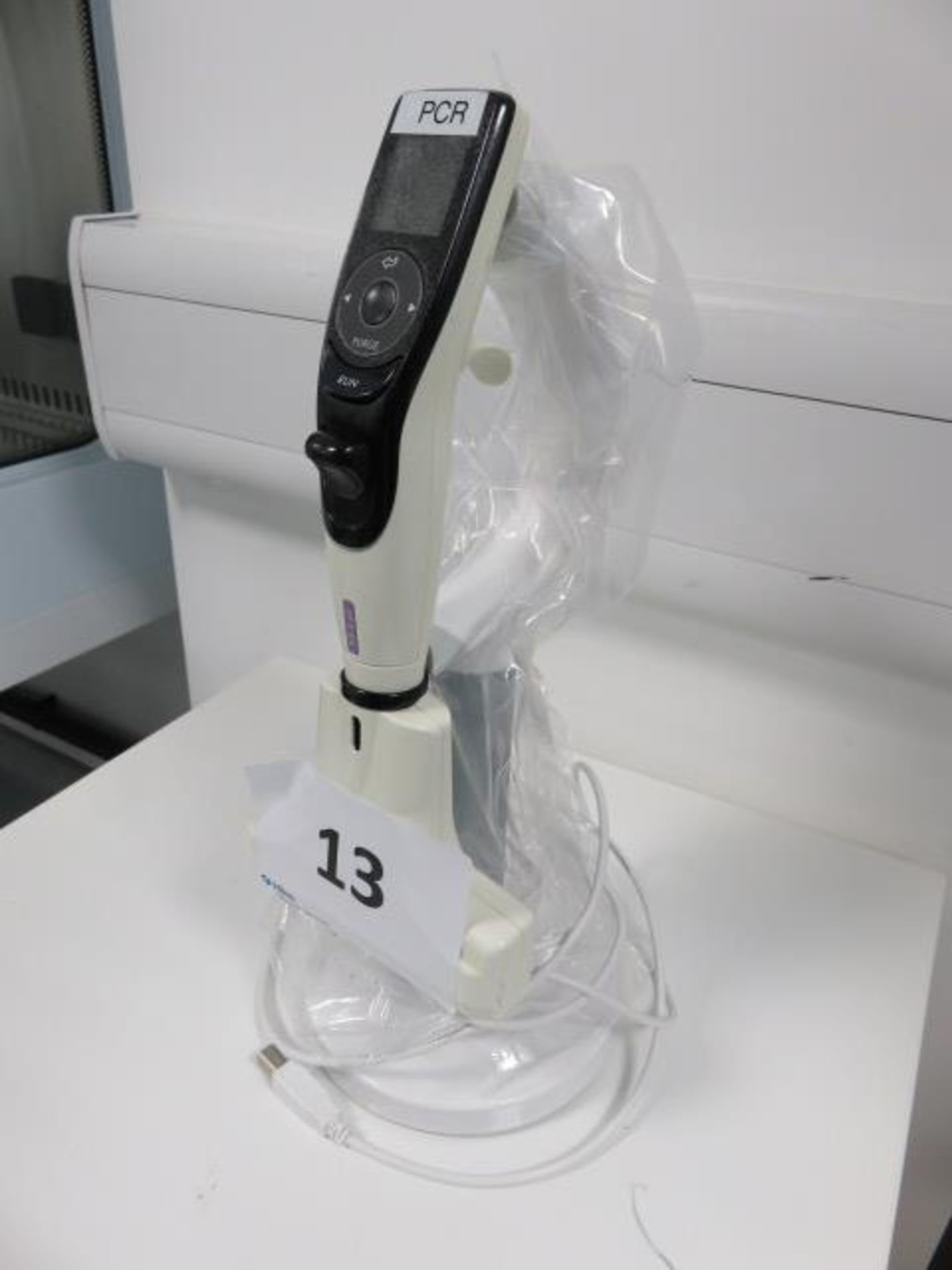 Integra 12-channel 12.5 Digital Pipette with Charger Stand As Lotted
