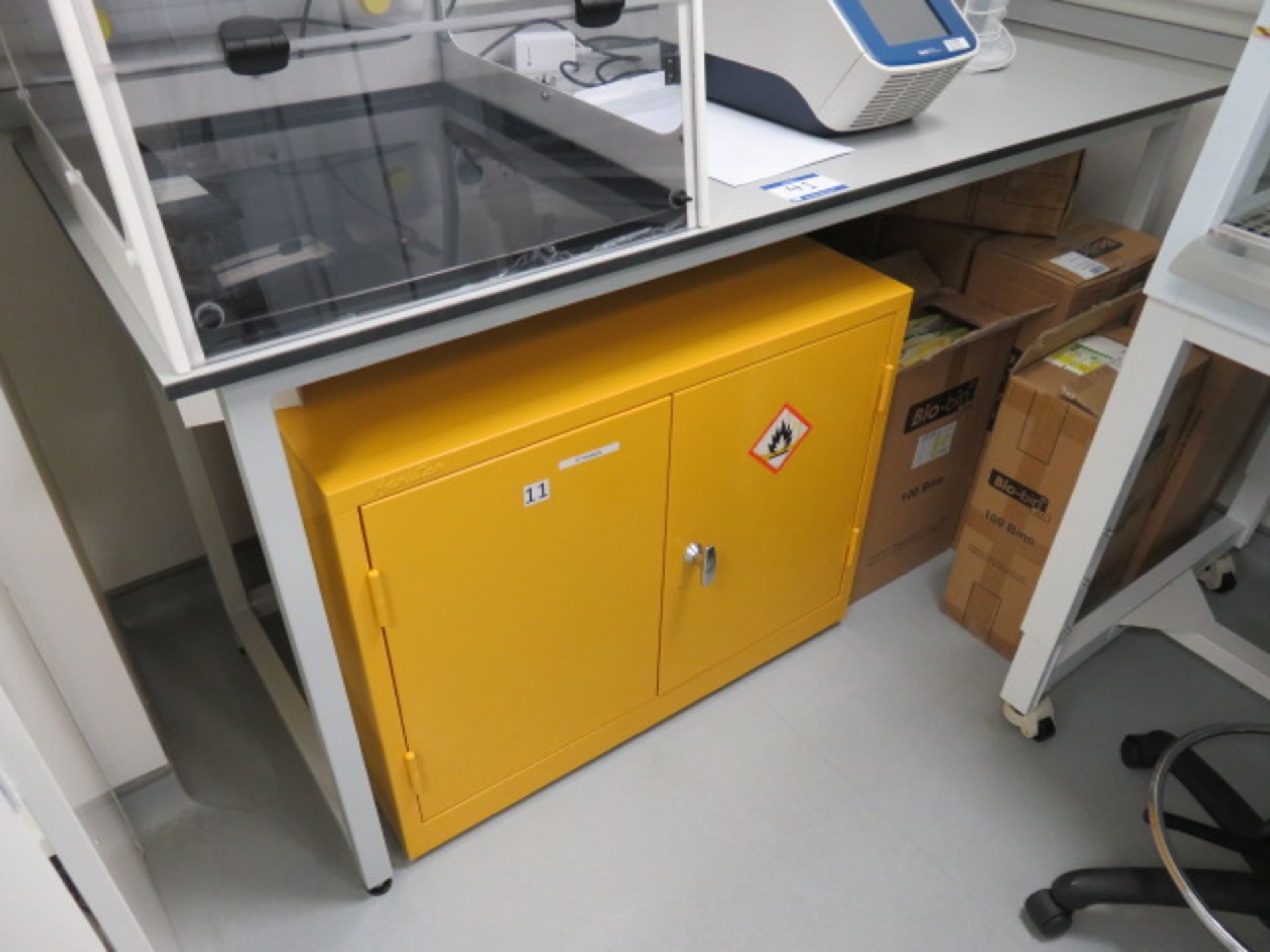 Lab Benches As Lotted