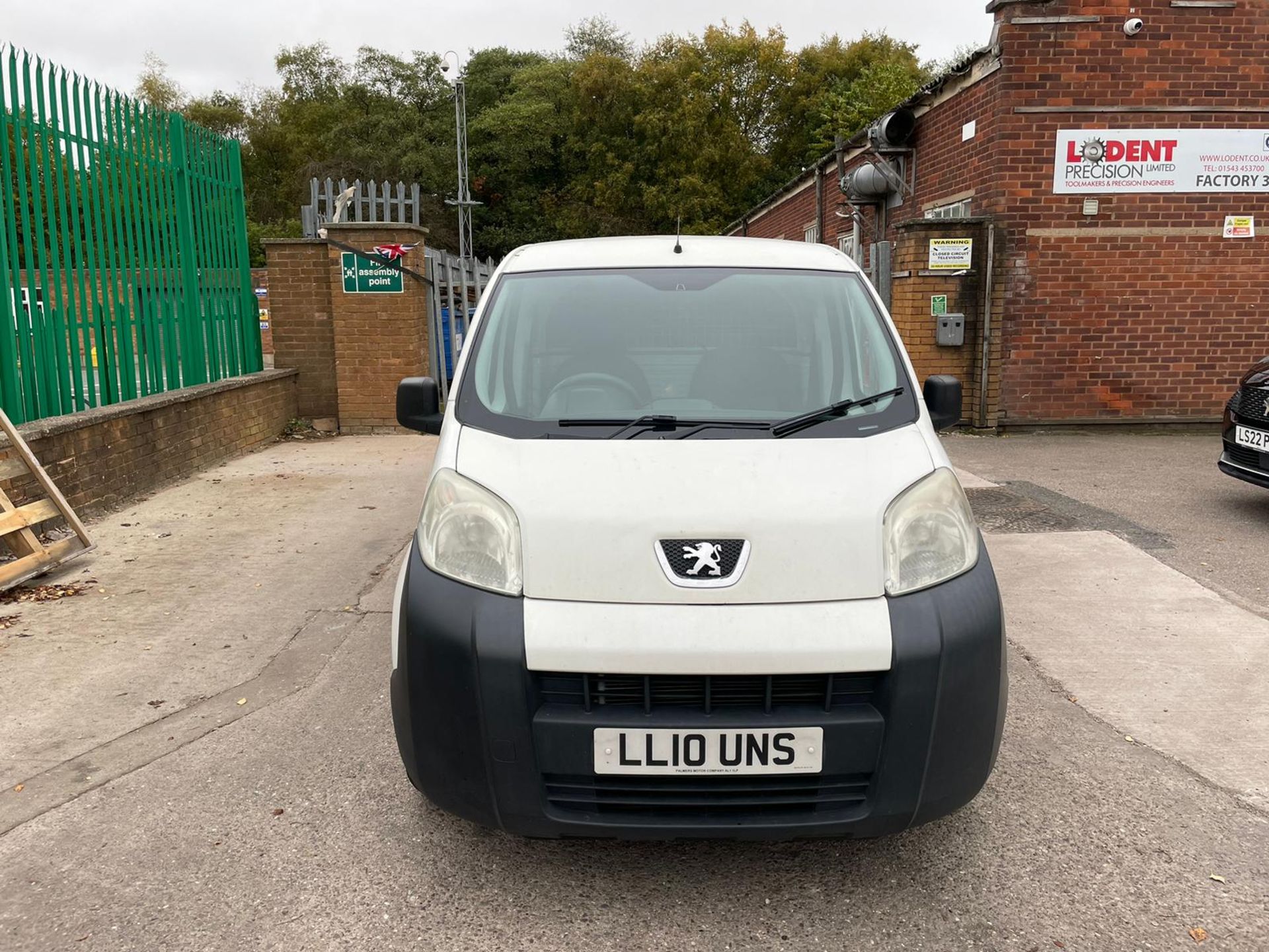 Peugeot Bipper Professional 1.4 (70ps) HDI Compact Panel Van Registration No. LL10 UNS Mileage - 87, - Image 4 of 10