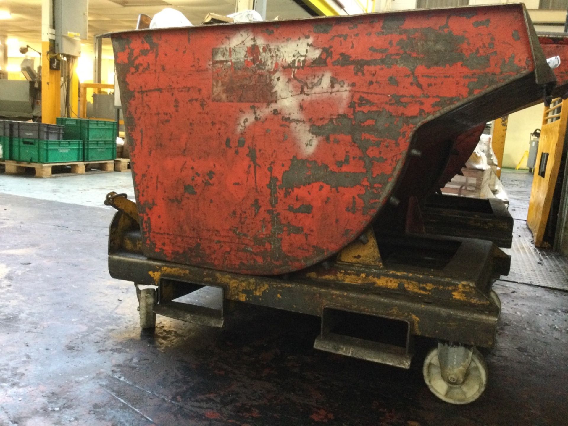 1 Unknown, Large Sized Fork Lift Tipping Skip With Wheels - Image 2 of 2