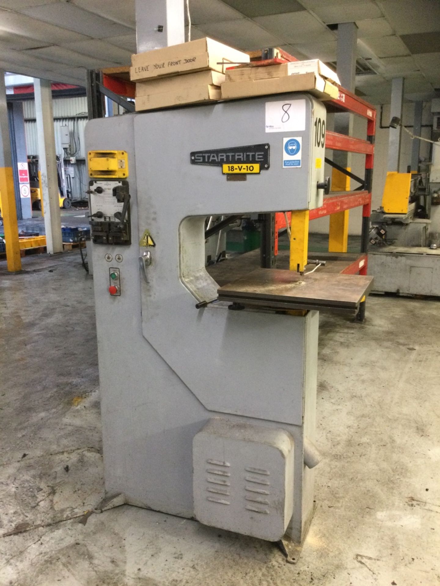 1 Startrite, 18-V-10, Vertical bandsaw, 18" throat with a blade welding and grinding attachment, Ser