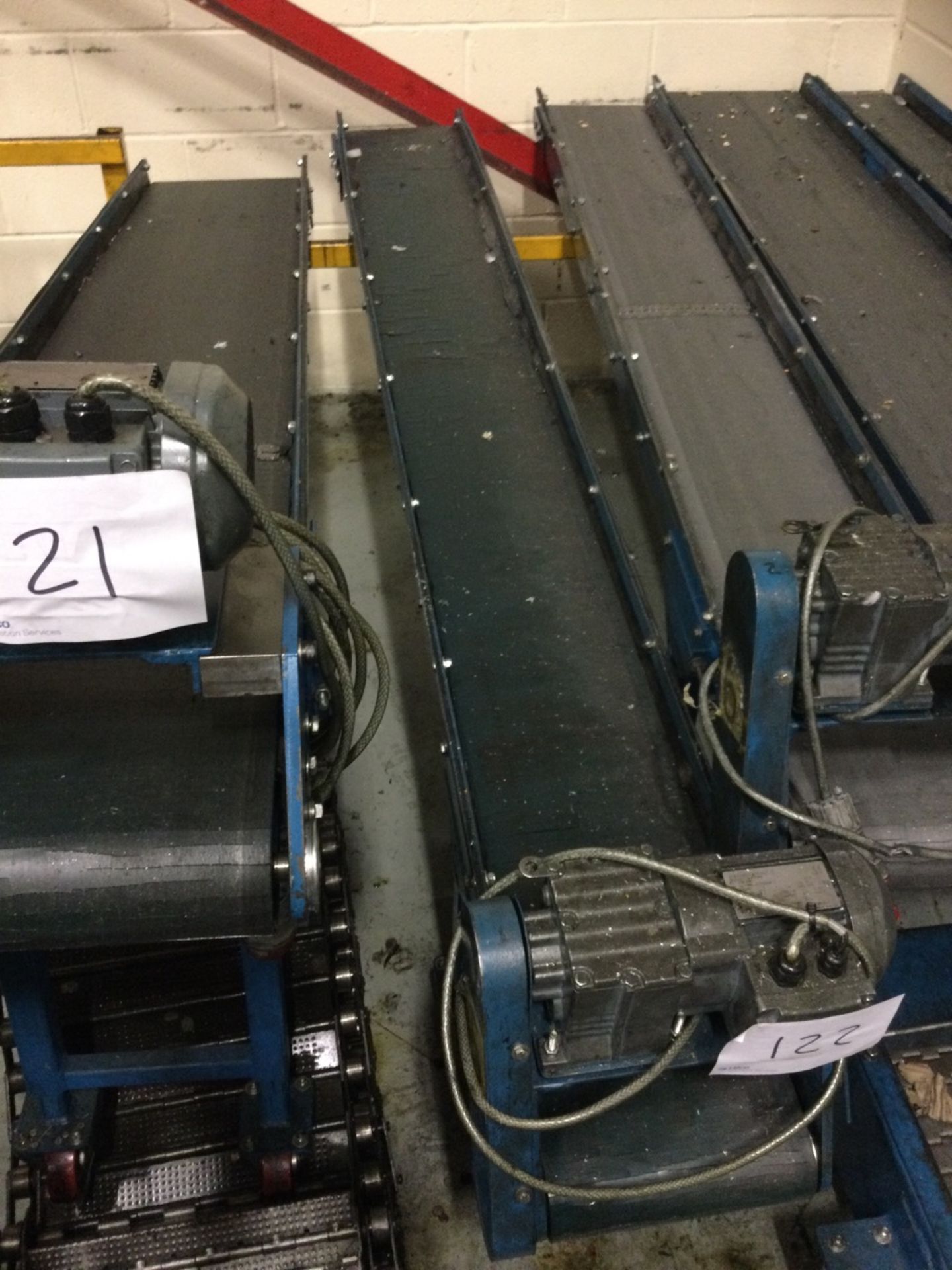 1: Unknown, Electric Parts Conveyor, 25 X 220 Cm, Adjustable Legs At One End