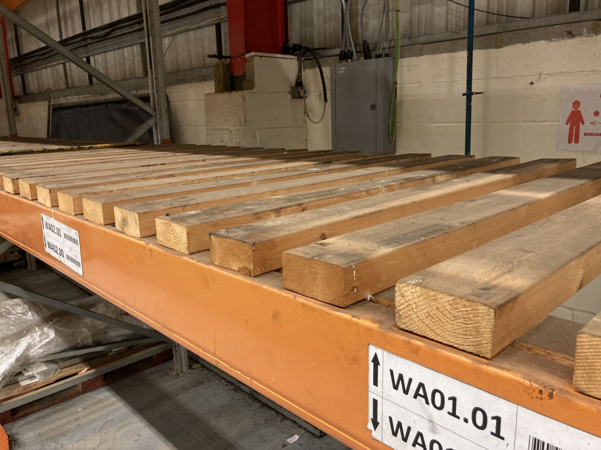 1, Quantity pallet racking comprising: - 9 x approx. 10m x 1m uprights - 35 pairs approx. 3m beams - Image 2 of 3