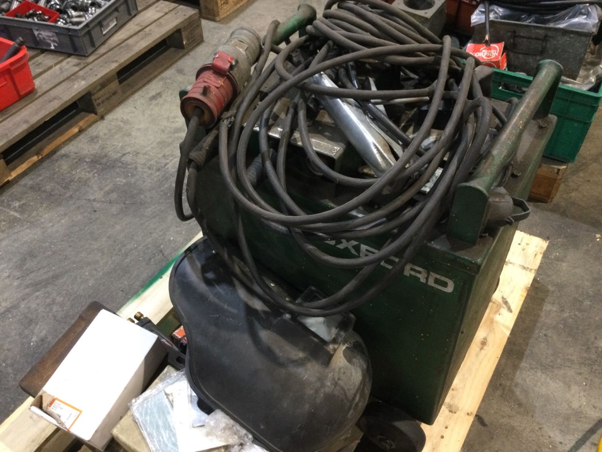 Oxford 25-225 Amp Oil Cooled Electric Arc Welder With Cables And Face Mask