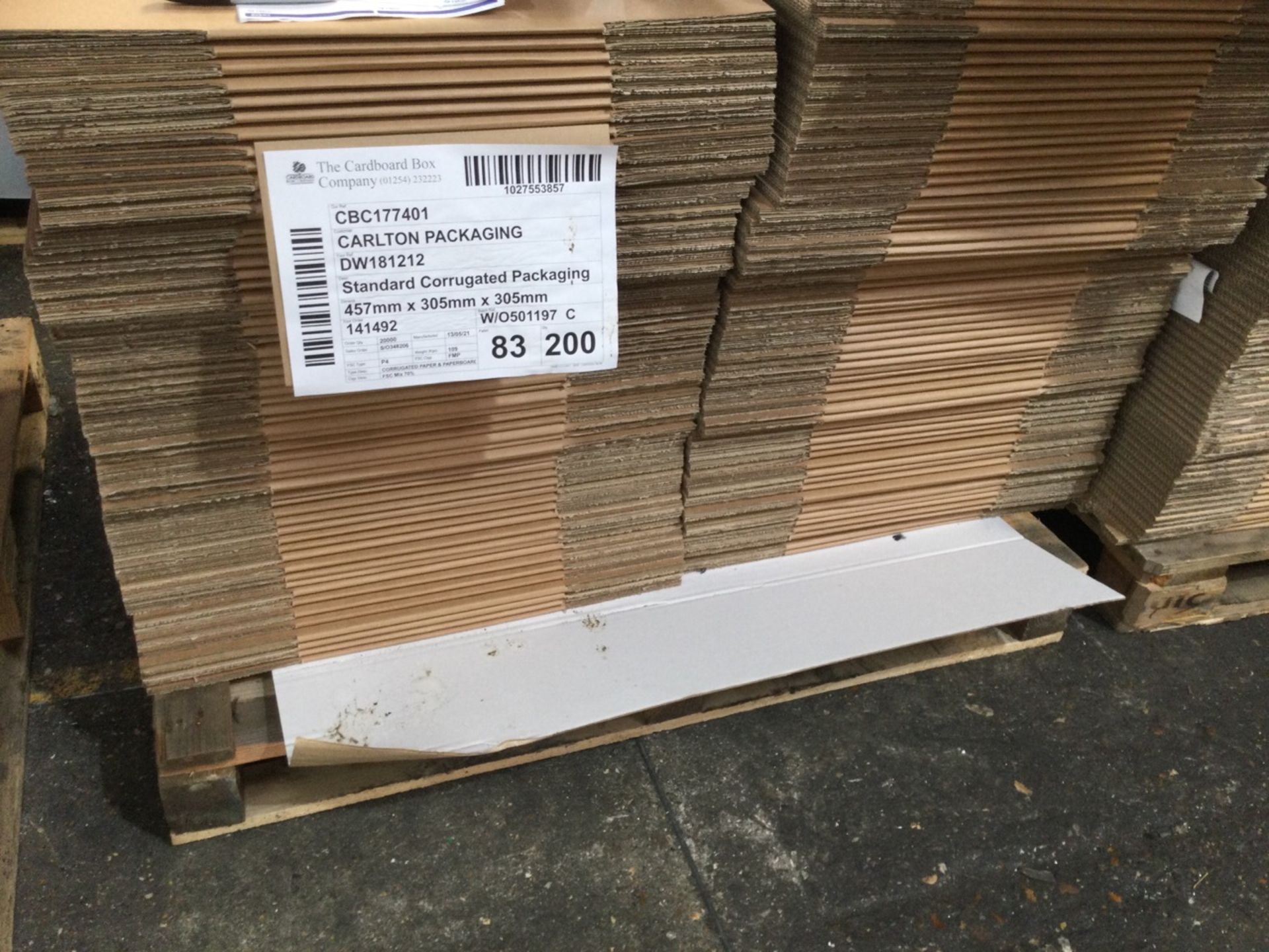 5: Pallets Of Various Unbranded Flat Packed Cardbo - Image 2 of 5