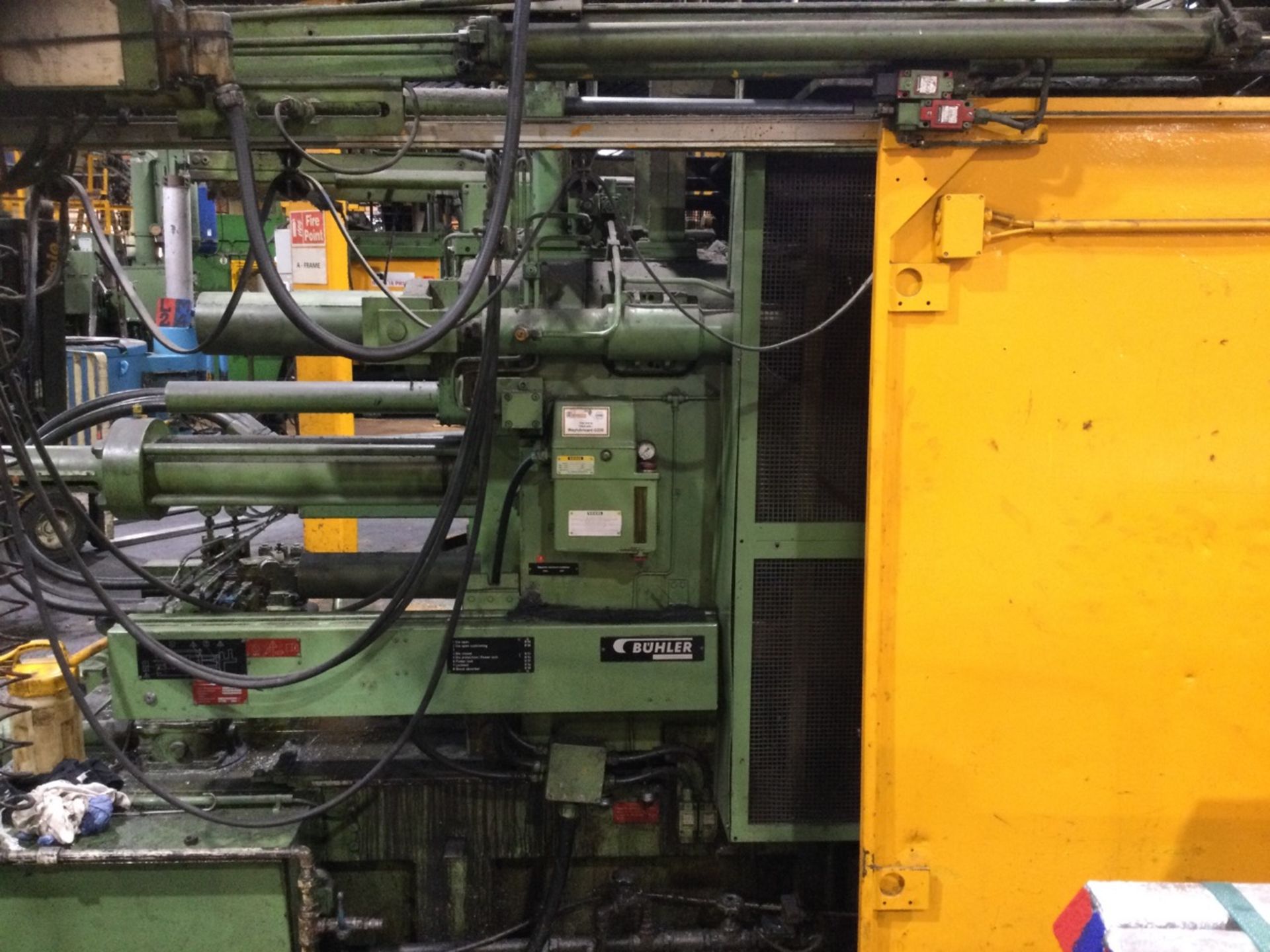 1 Buhler, 400T GDM-H-400 die-casting machine, Seri