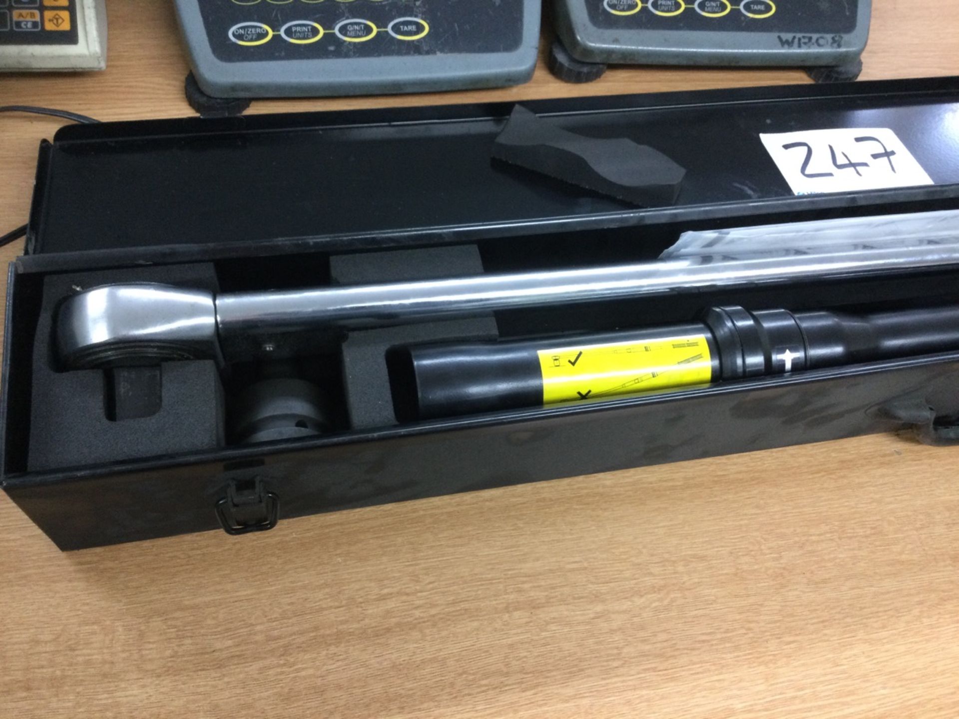 1 Norbar, 800, Torque Wrench, 200-800nm, With Exte