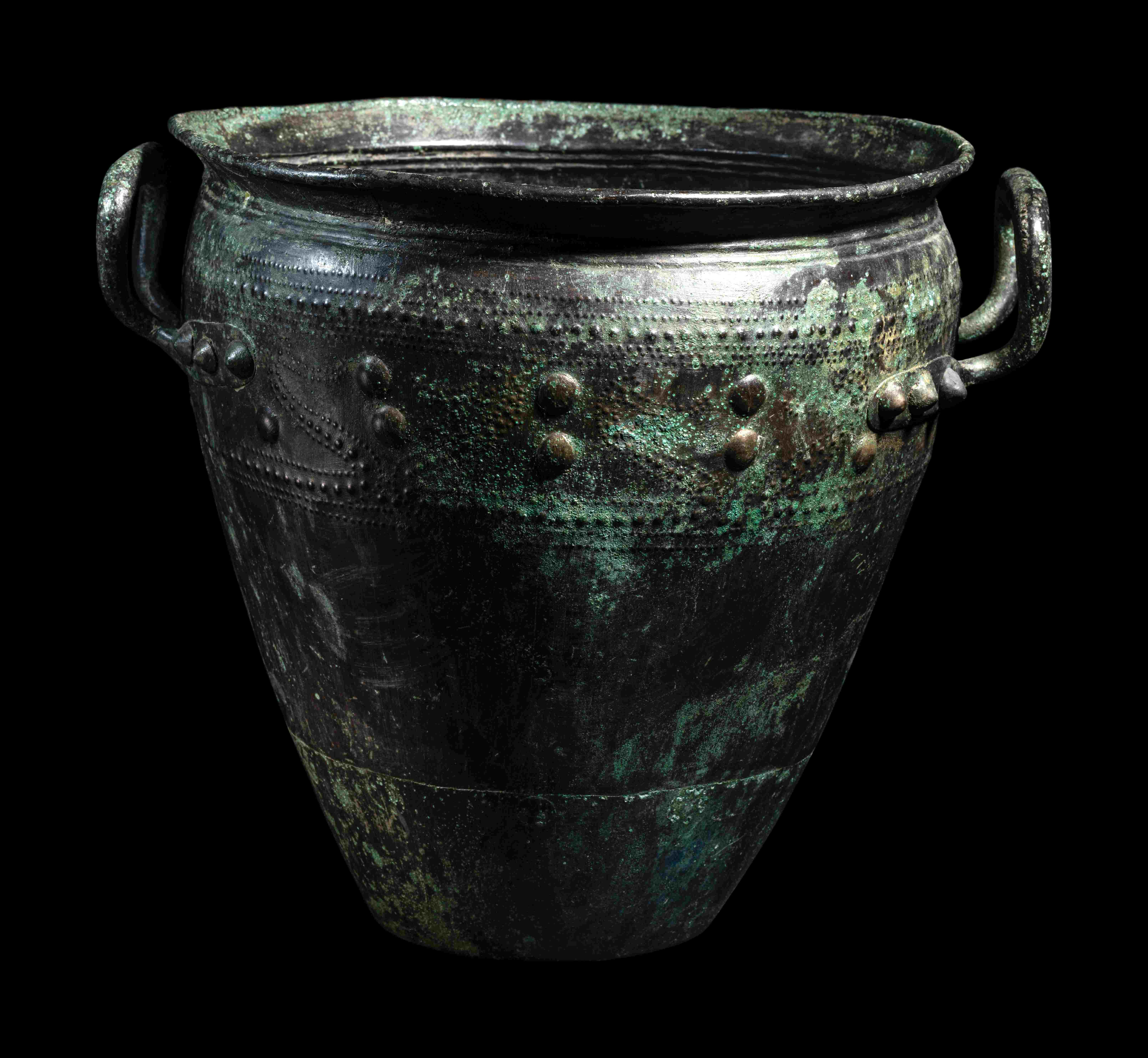 A Hallstatt Bronze Situla Height 11 inches (27.9 cm). - Image 5 of 10