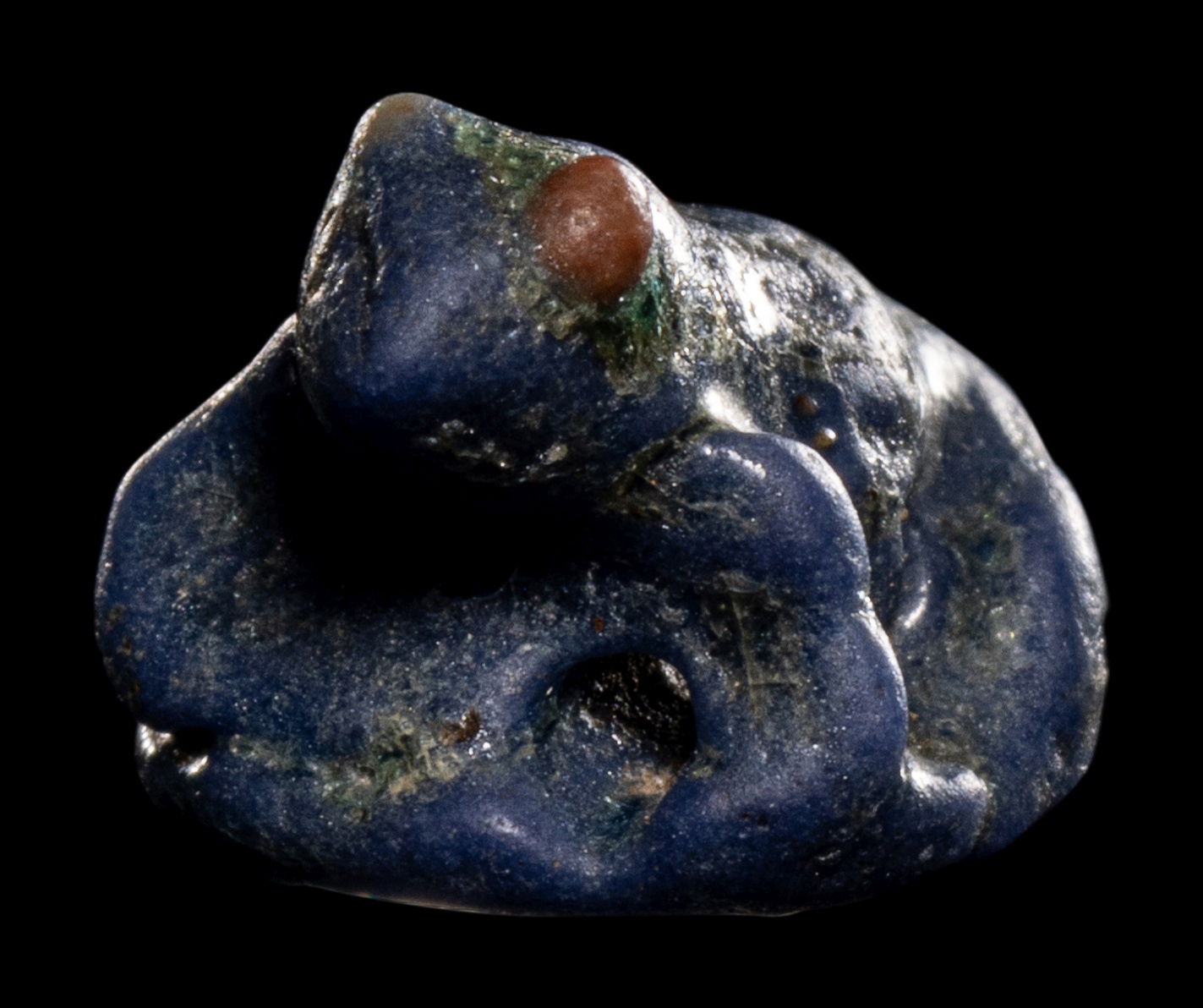 An Egyptian Faience Frog Length 3/8 inches (.95 cm). - Image 5 of 12