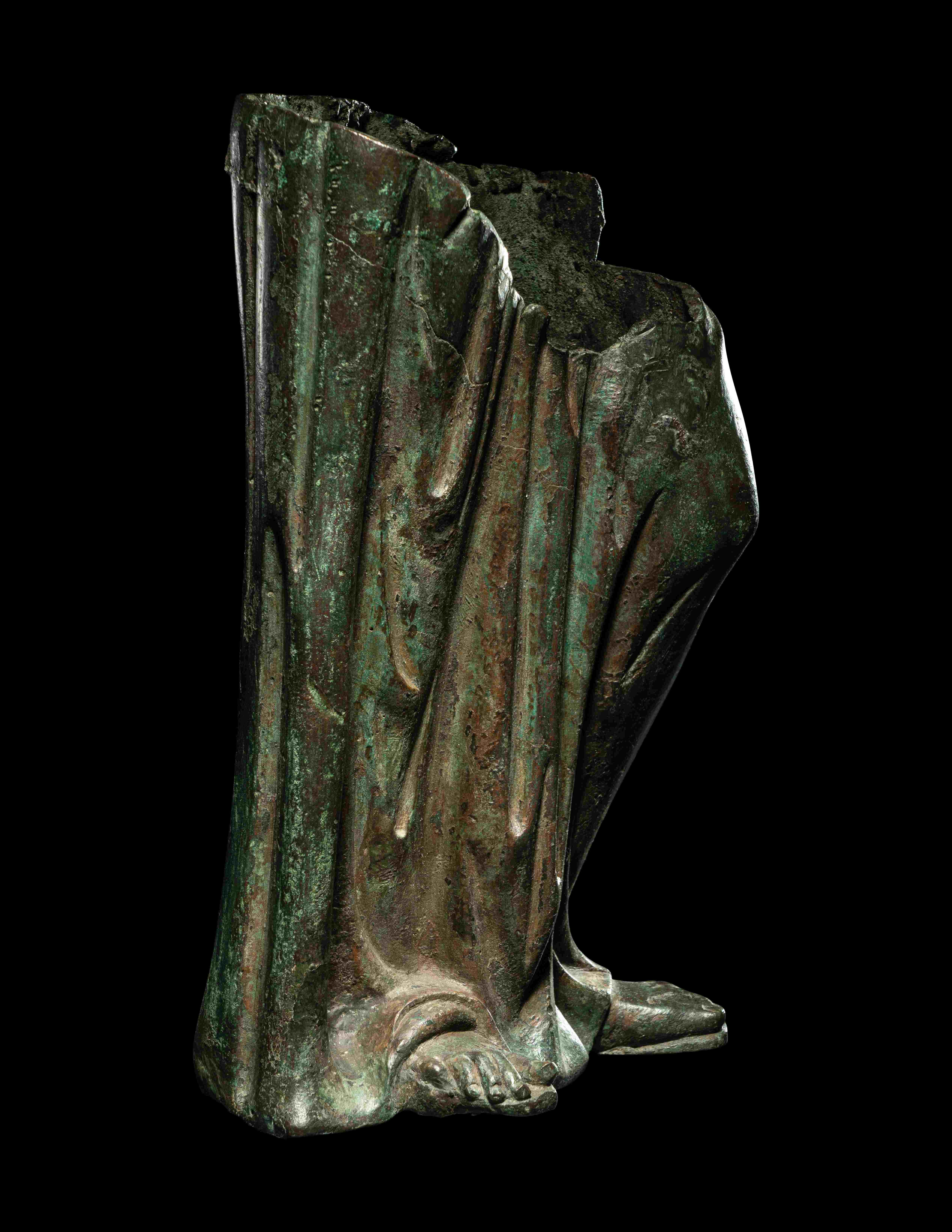 A Roman Bronze Fragmentary Statue Height 12 1/2 inches (31.75 cm). - Image 2 of 3