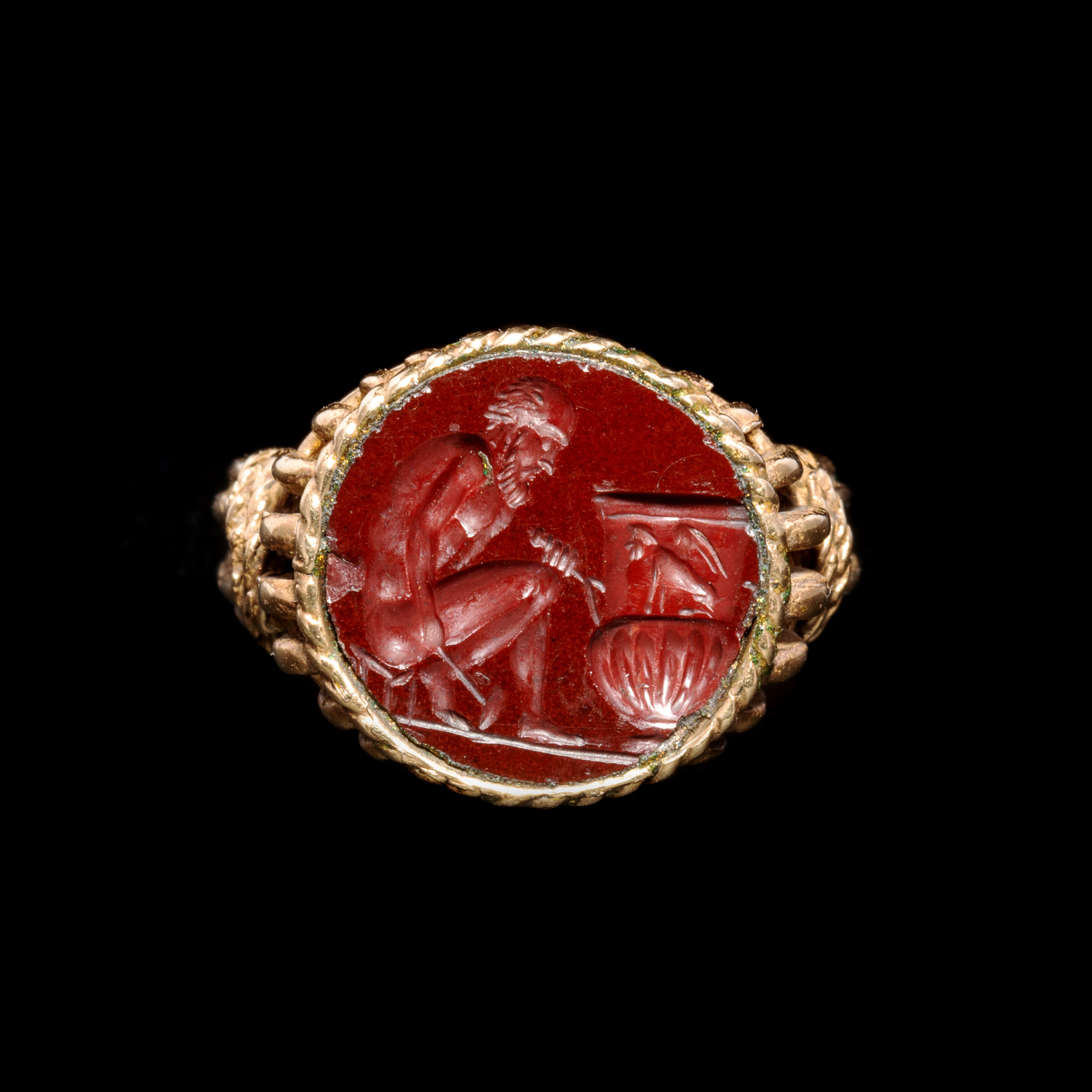 A Roman Red Jasper Ring Stone of a Nude Sculptor Ring size 7 1/2; Length of stone 9/16 inch (1.4 cm) - Image 3 of 3