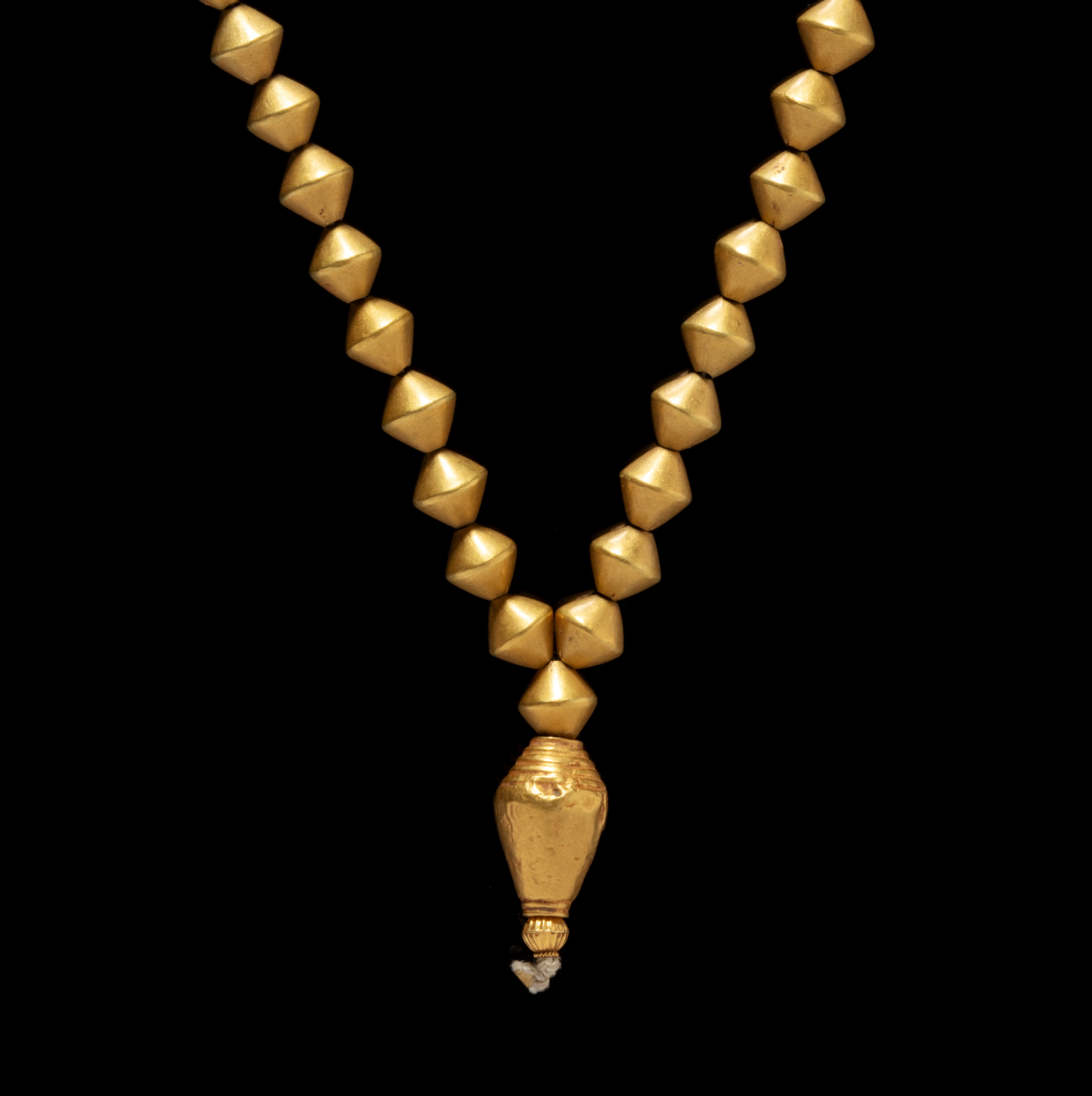 An Achaemenid Hollow Gold Bead Necklace Length 14 3/8 inches (36.5 cm). - Image 2 of 2