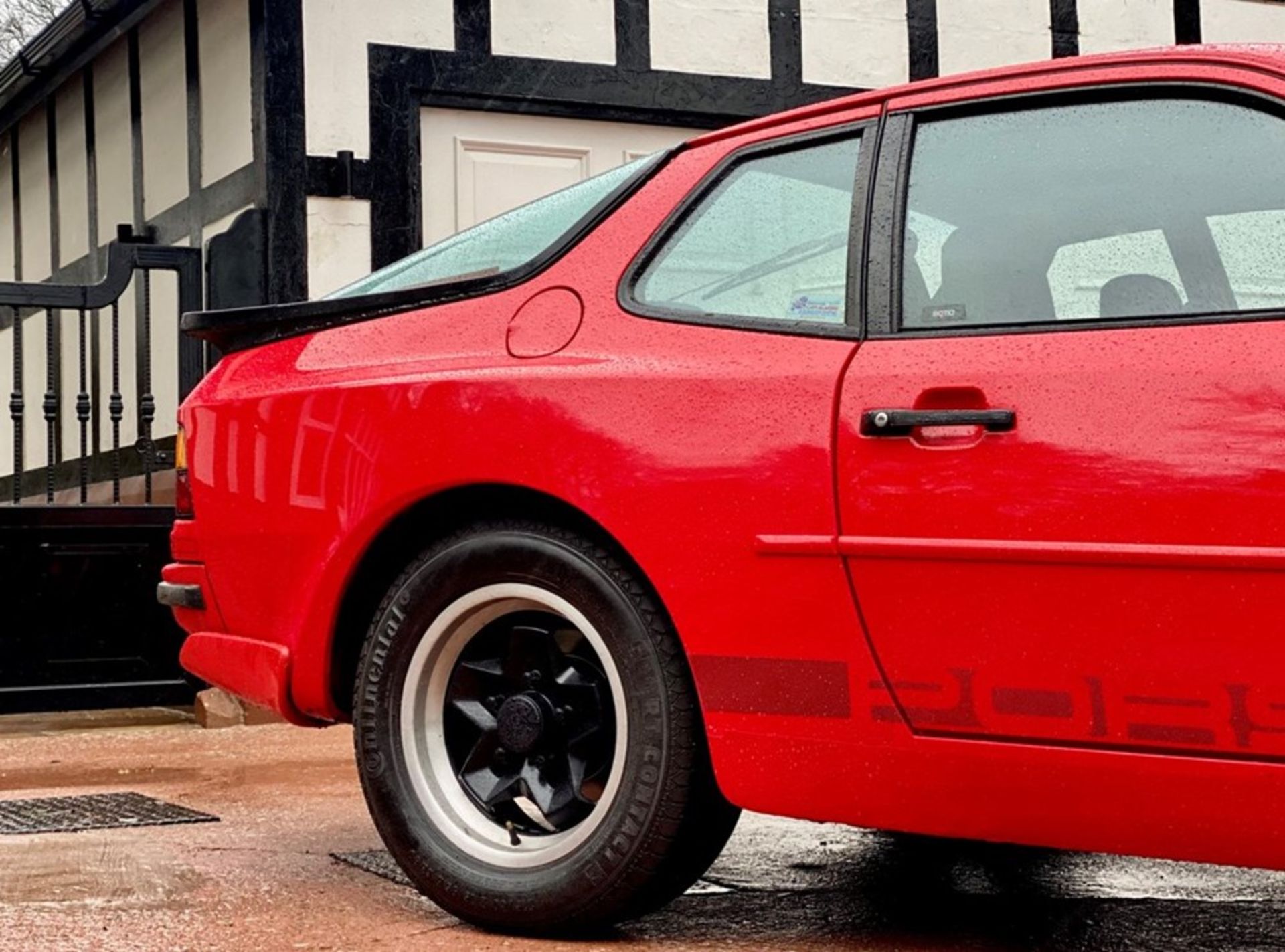 1985 Porsche 944 - Image 6 of 9