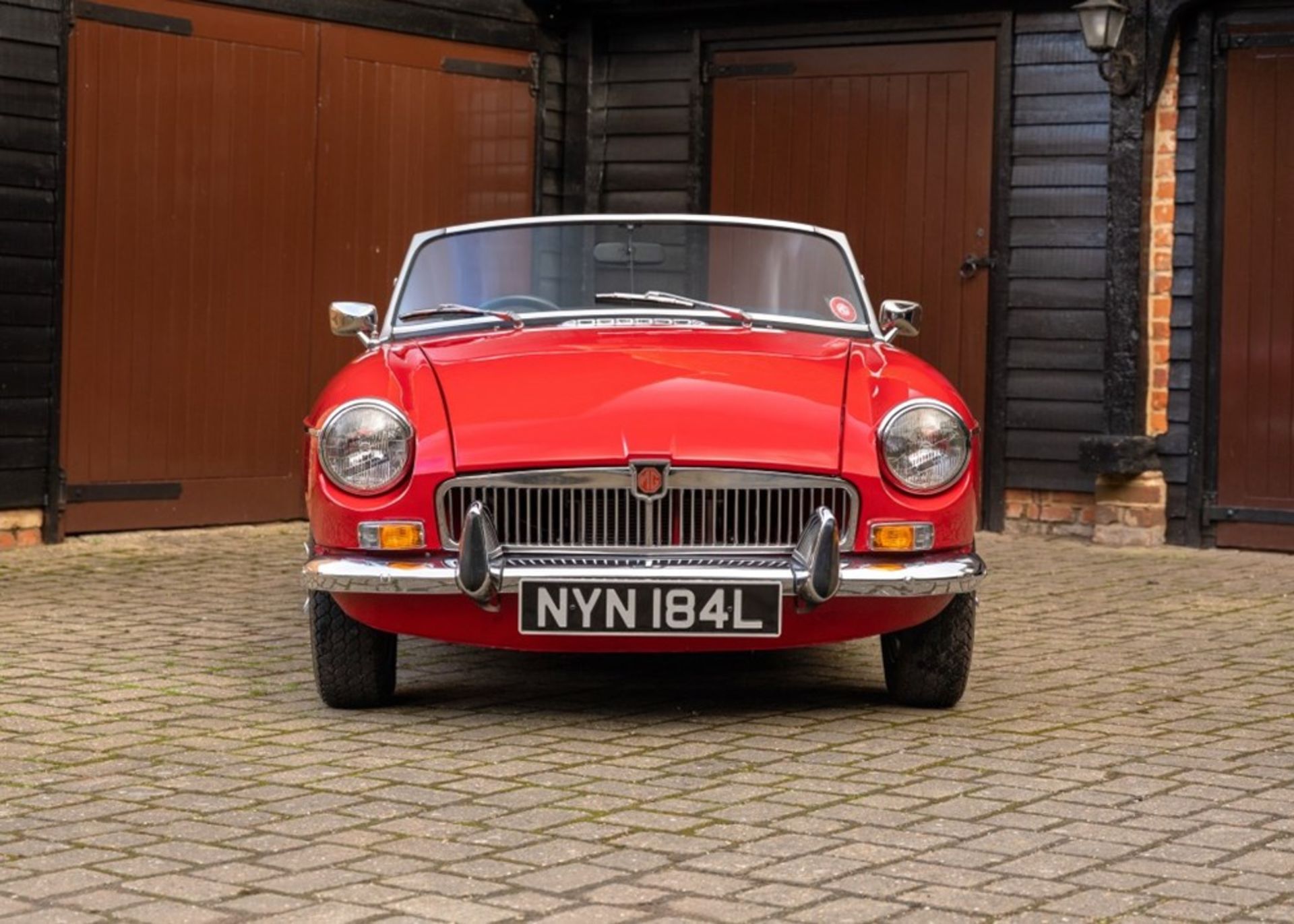 1972 MG B Roadster