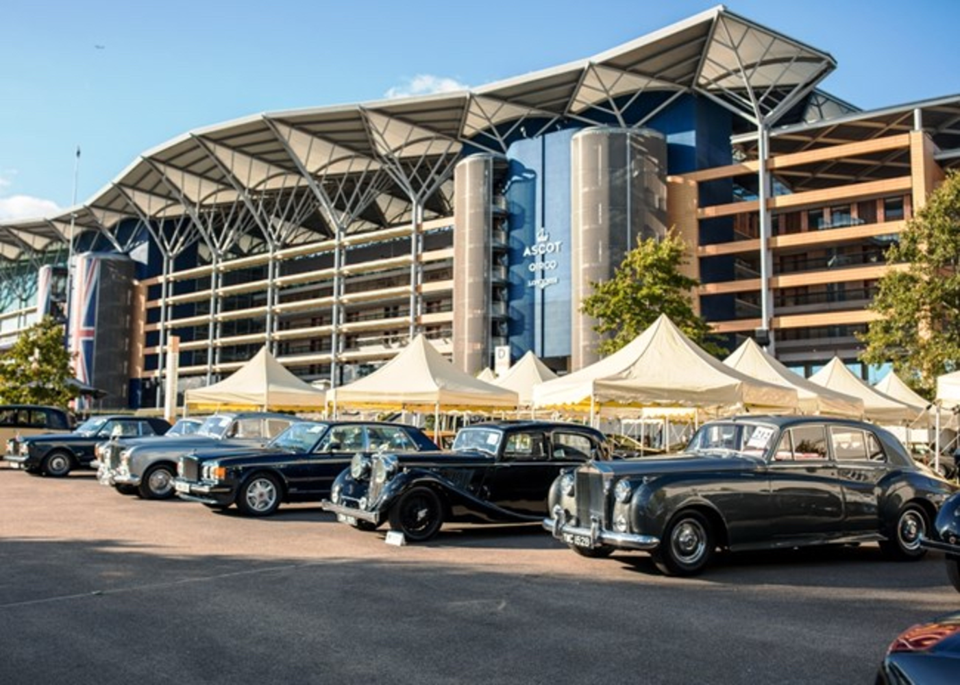 Ascot Racecourse 12th March 2022 Cars