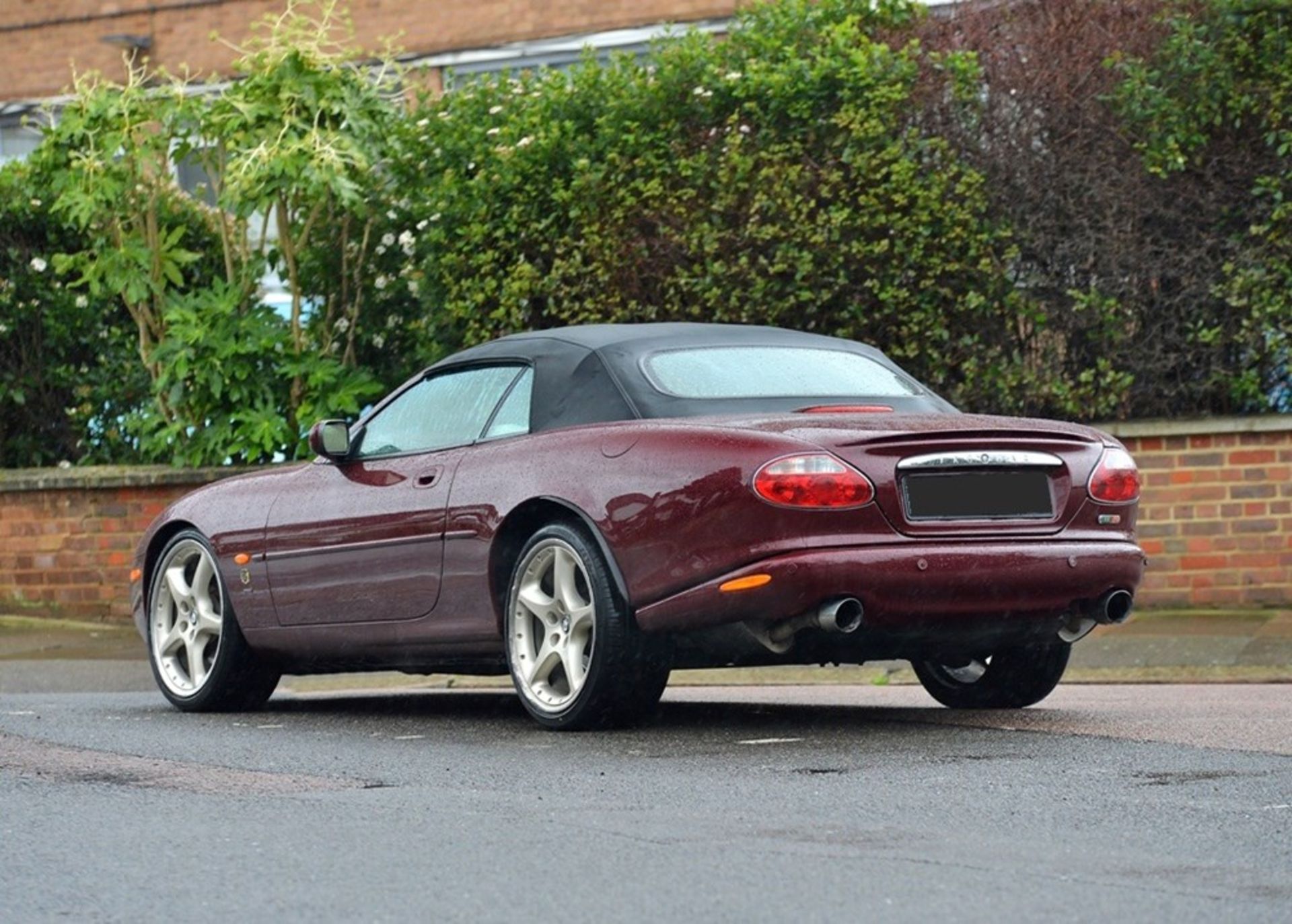 2000 Jaguar XKR Convertible - Image 2 of 9