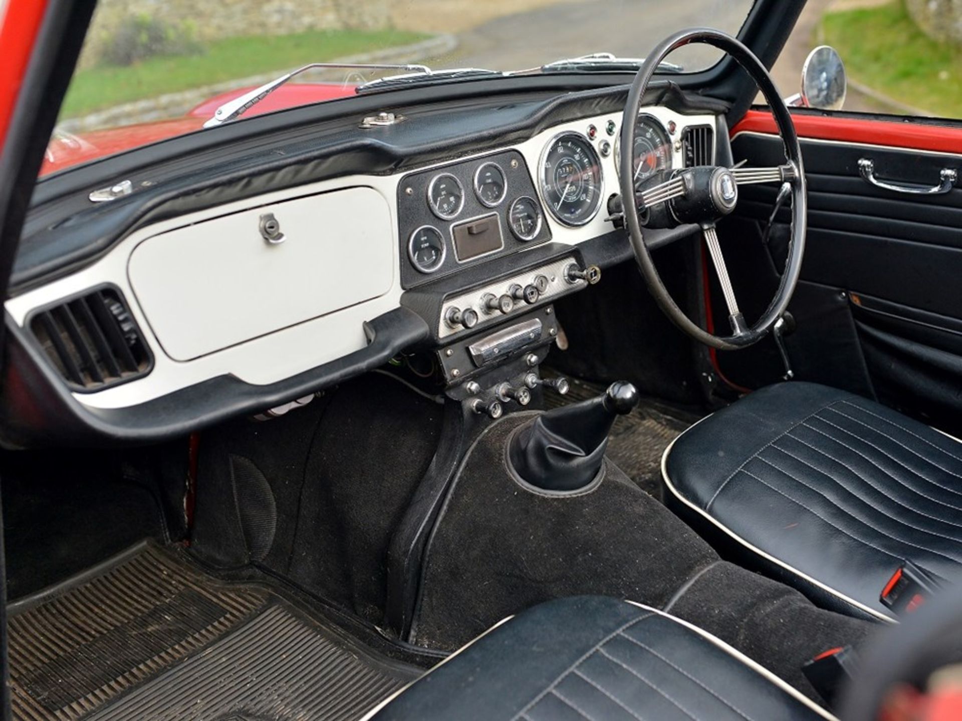 1964 Triumph TR4 - Image 4 of 9