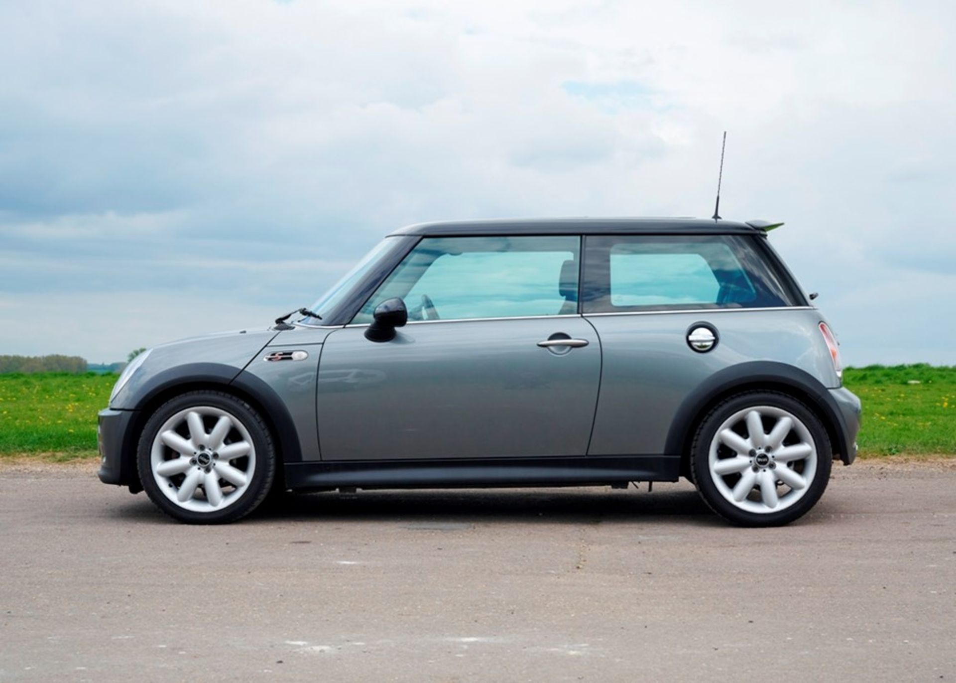 2003 Mini Cooper S (JCW)