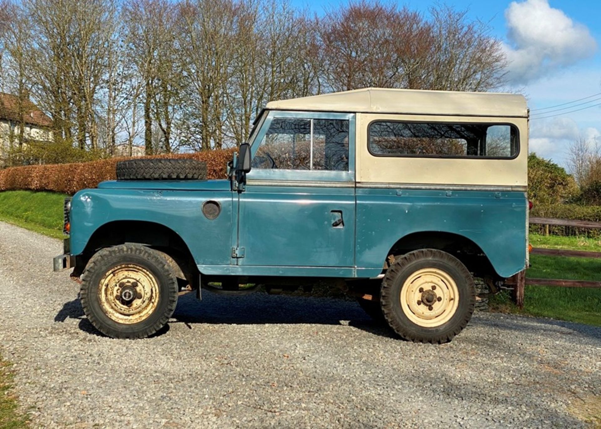 1984 Land Rover Series III - Image 9 of 9