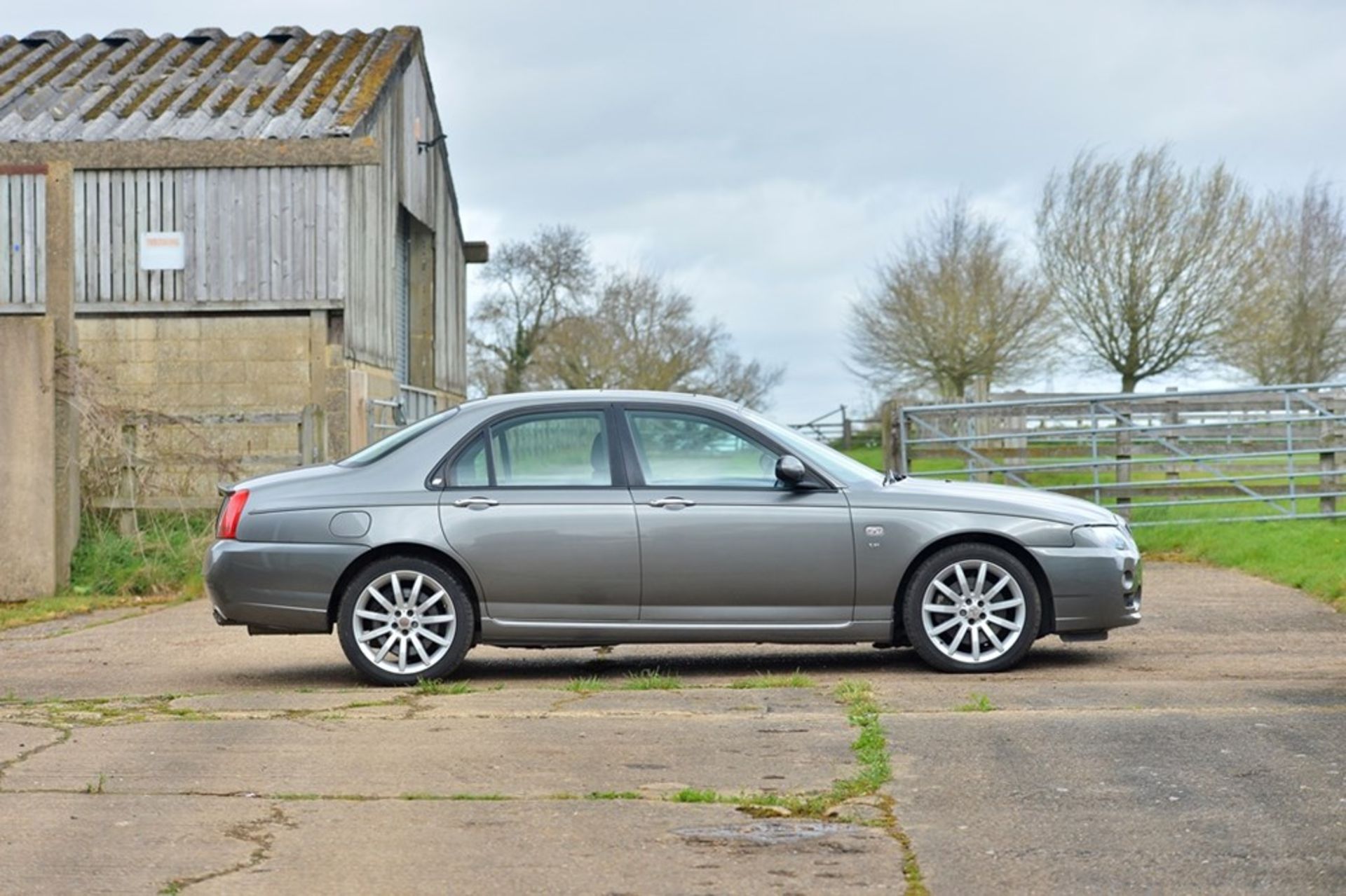 2006 MG ZT V8 260 - Image 2 of 9