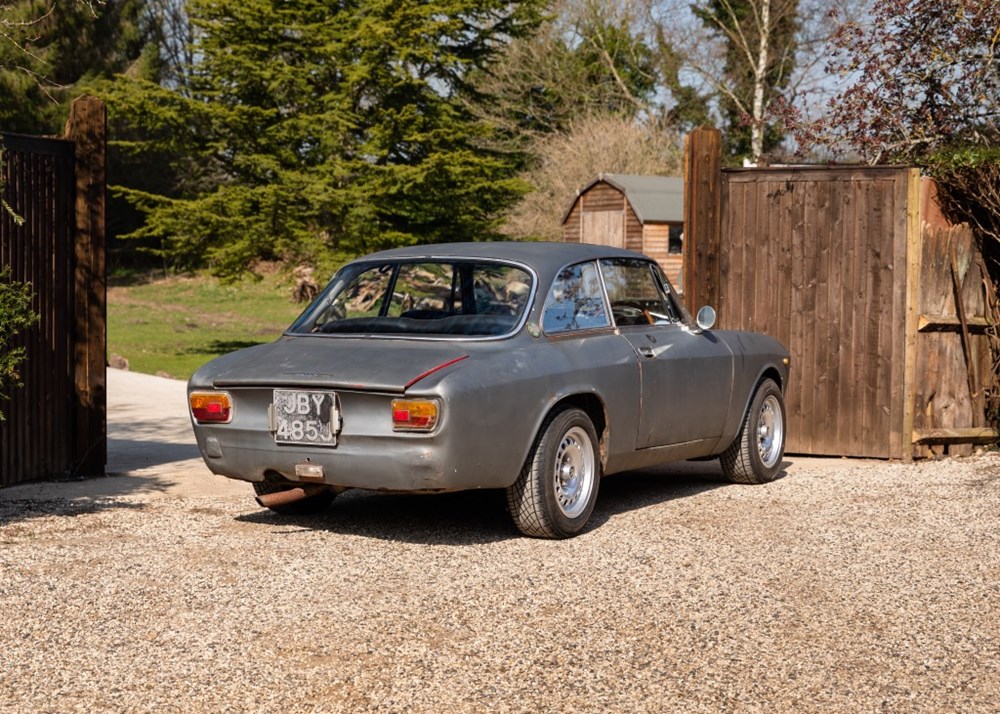 1971 Alfa Romeo 1750 GT Veloce - Image 2 of 9