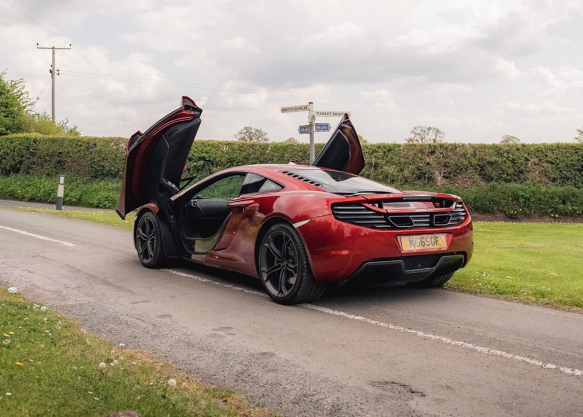 2011 Mclaren MP4 C12 - Image 3 of 9