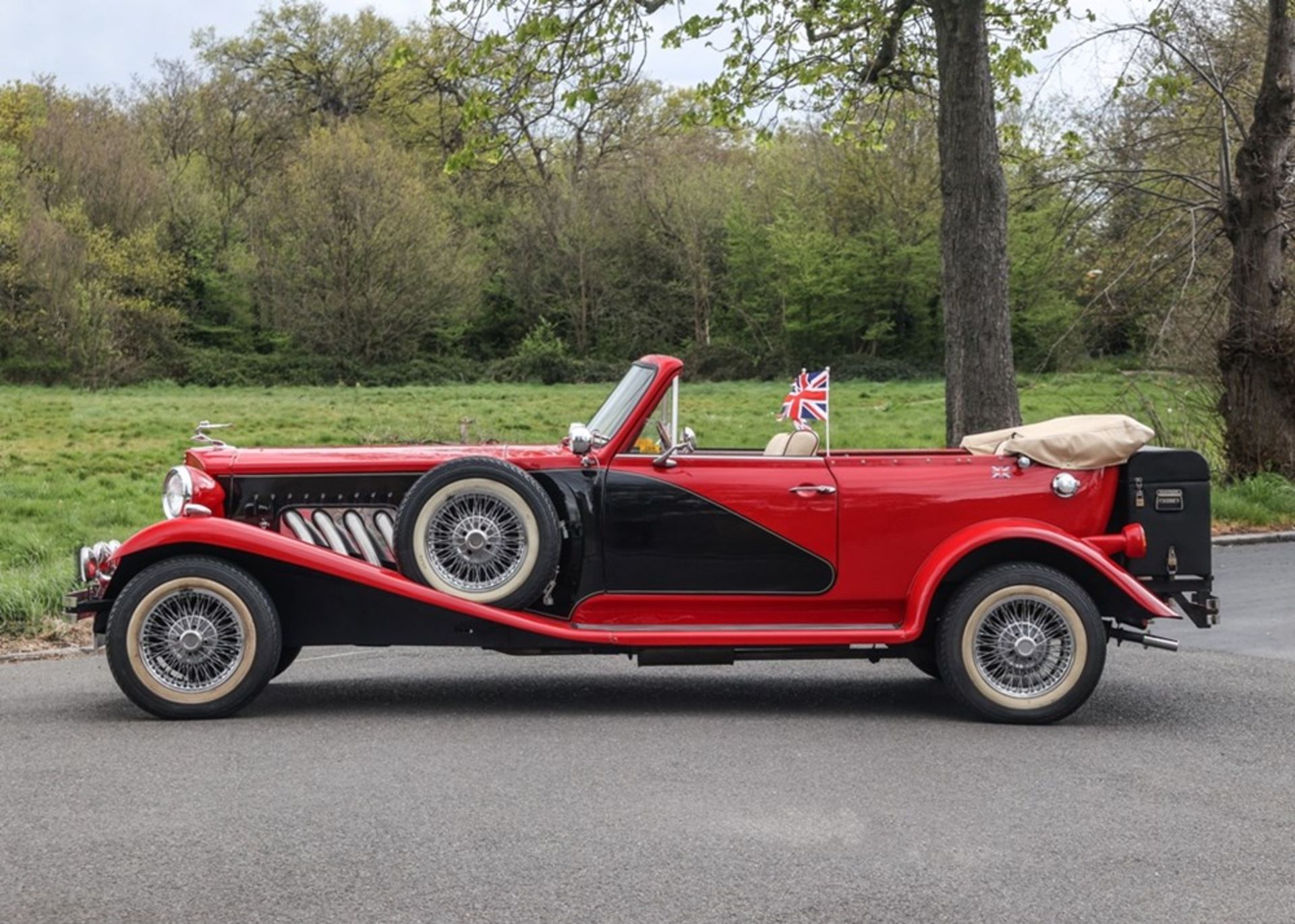 1970 Beauford Belle - Image 2 of 9