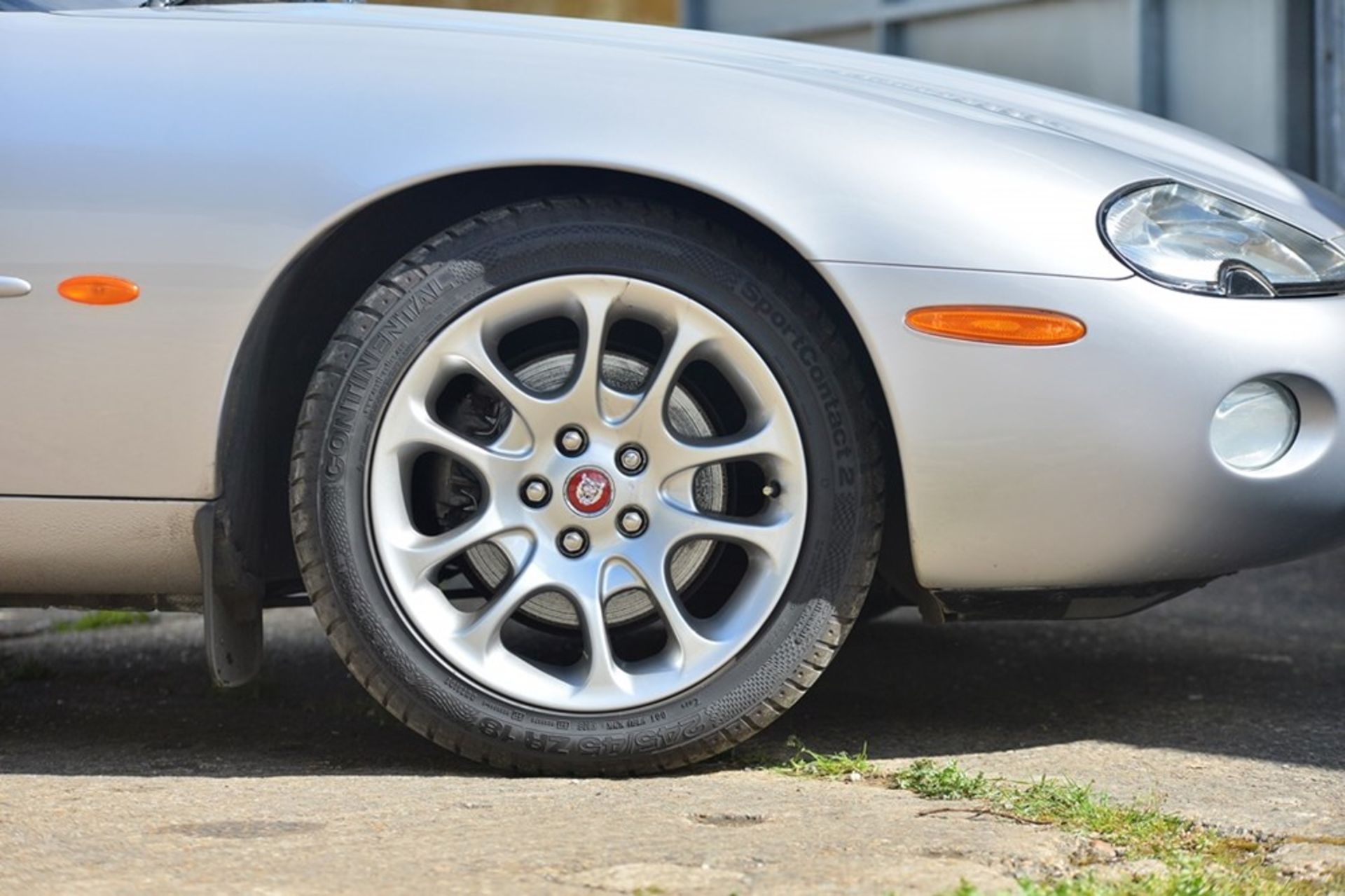 2002 Jaguar XKR Convertible - Image 8 of 9